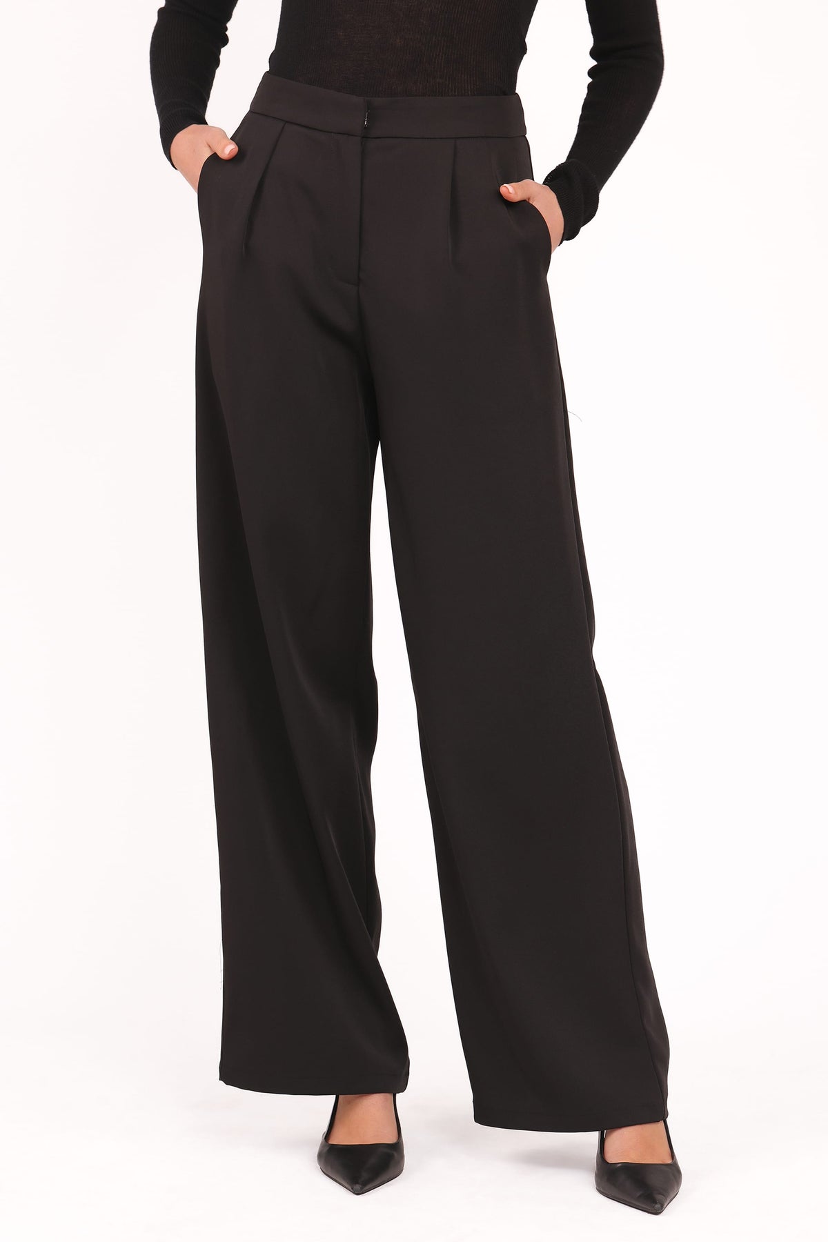 Ana Pants in Black – view 3 of 6