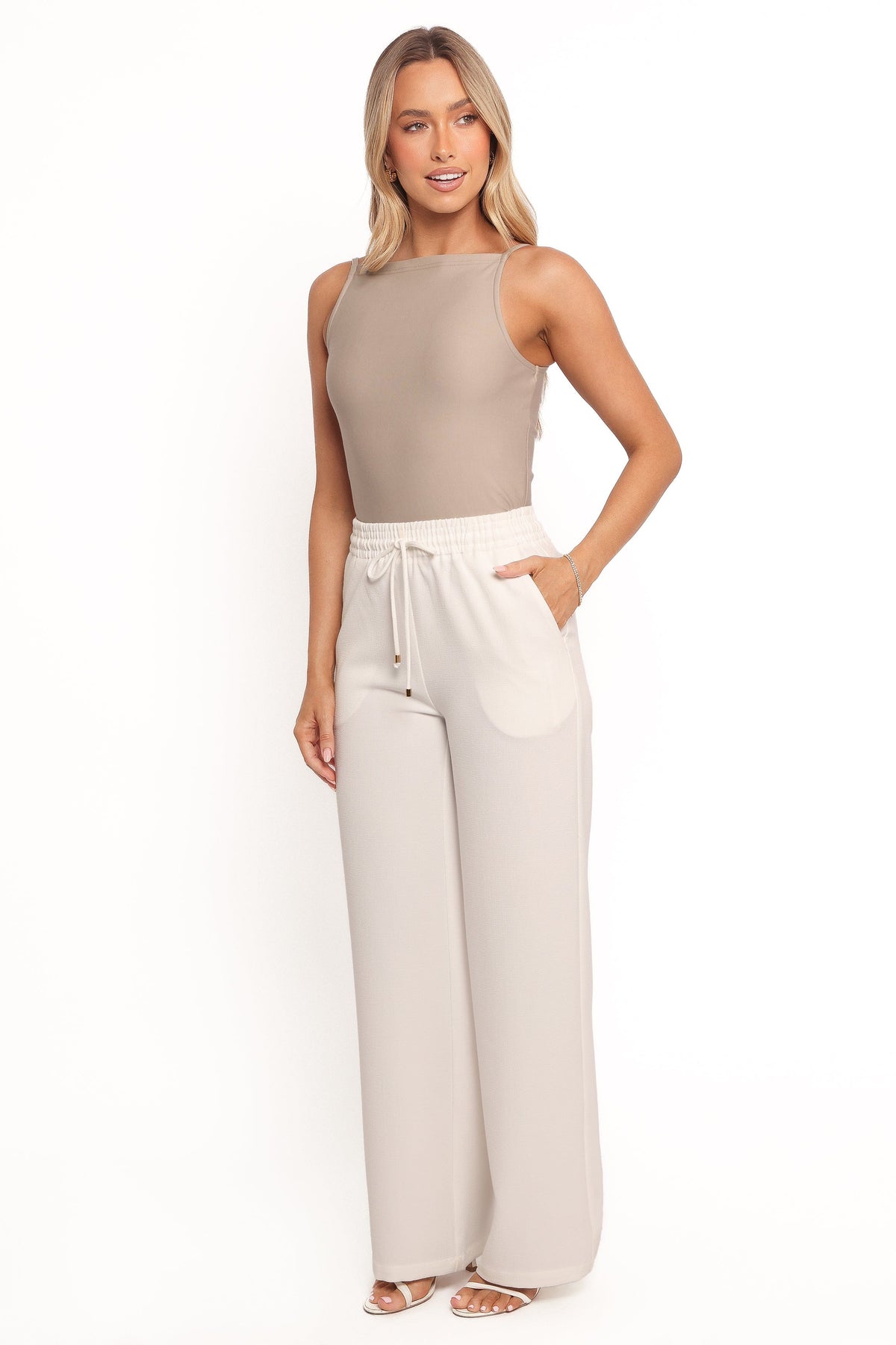 Cinch Wide Leg Crepe Pant in White – view 3 of 6