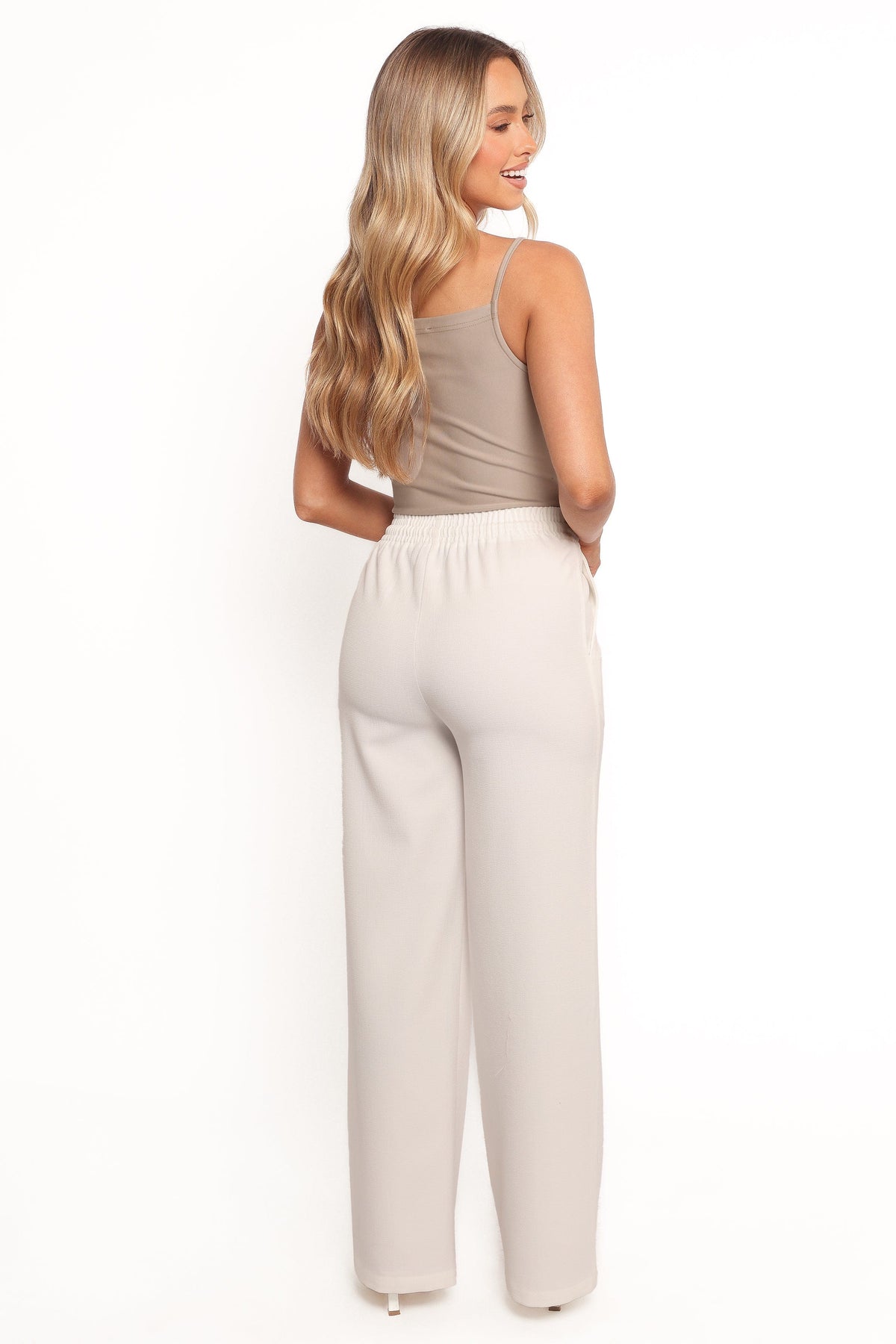 Cinch Wide Leg Crepe Pant in White – view 4 of 6