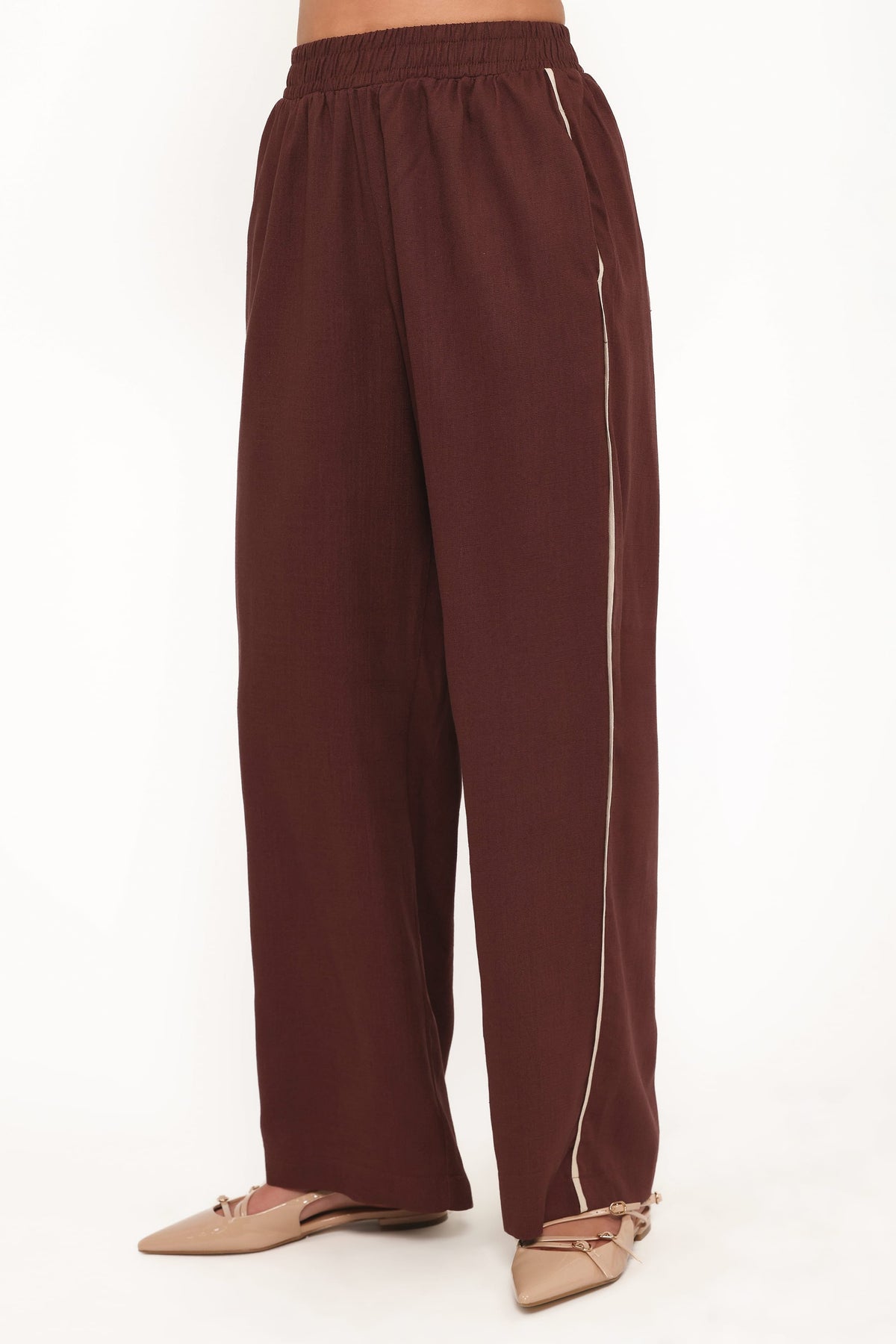 Dalton Pant in Brown Cream – view 3 of 6