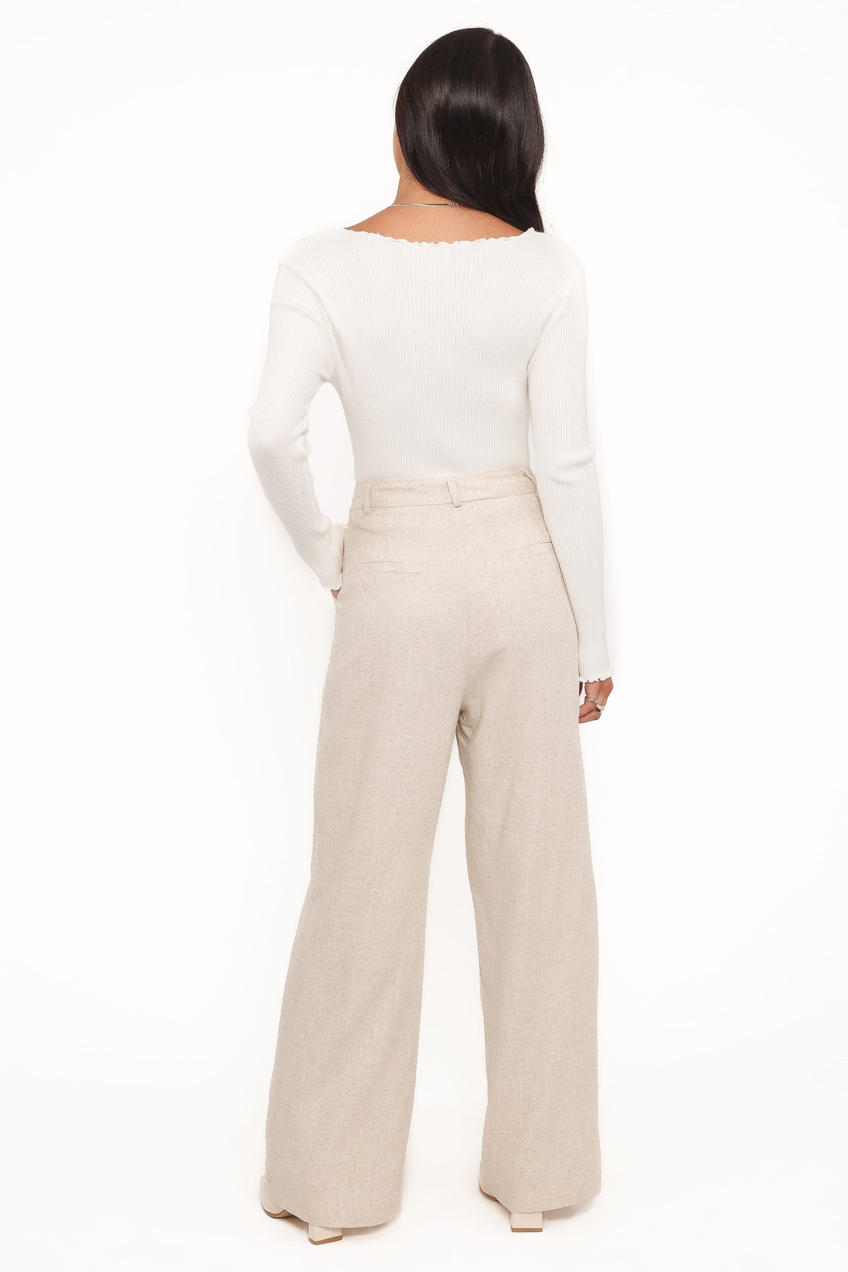Dean Linen Pants in Beige – view 5 of 7