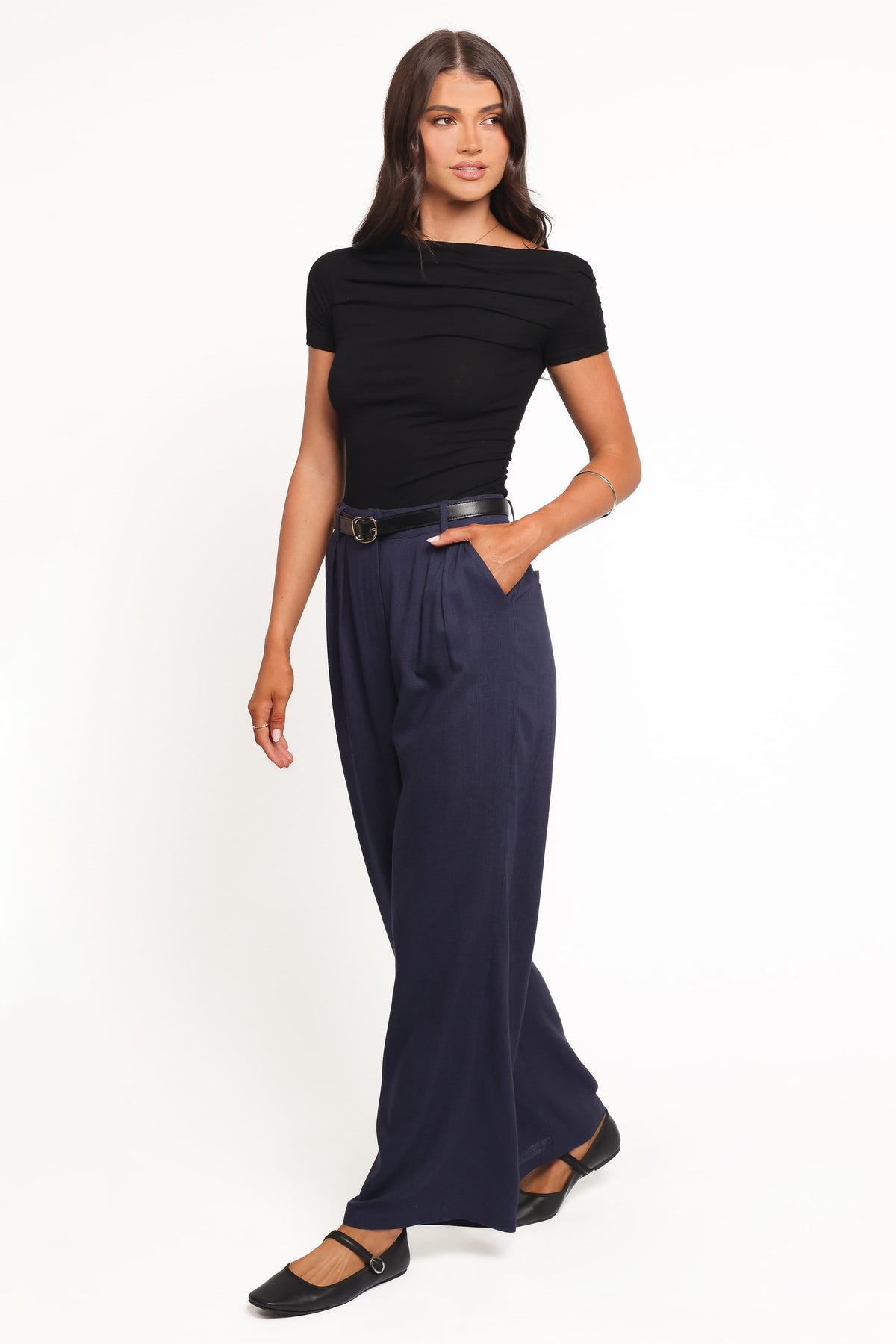 Dean Linen Pants in Navy – view 3 of 5