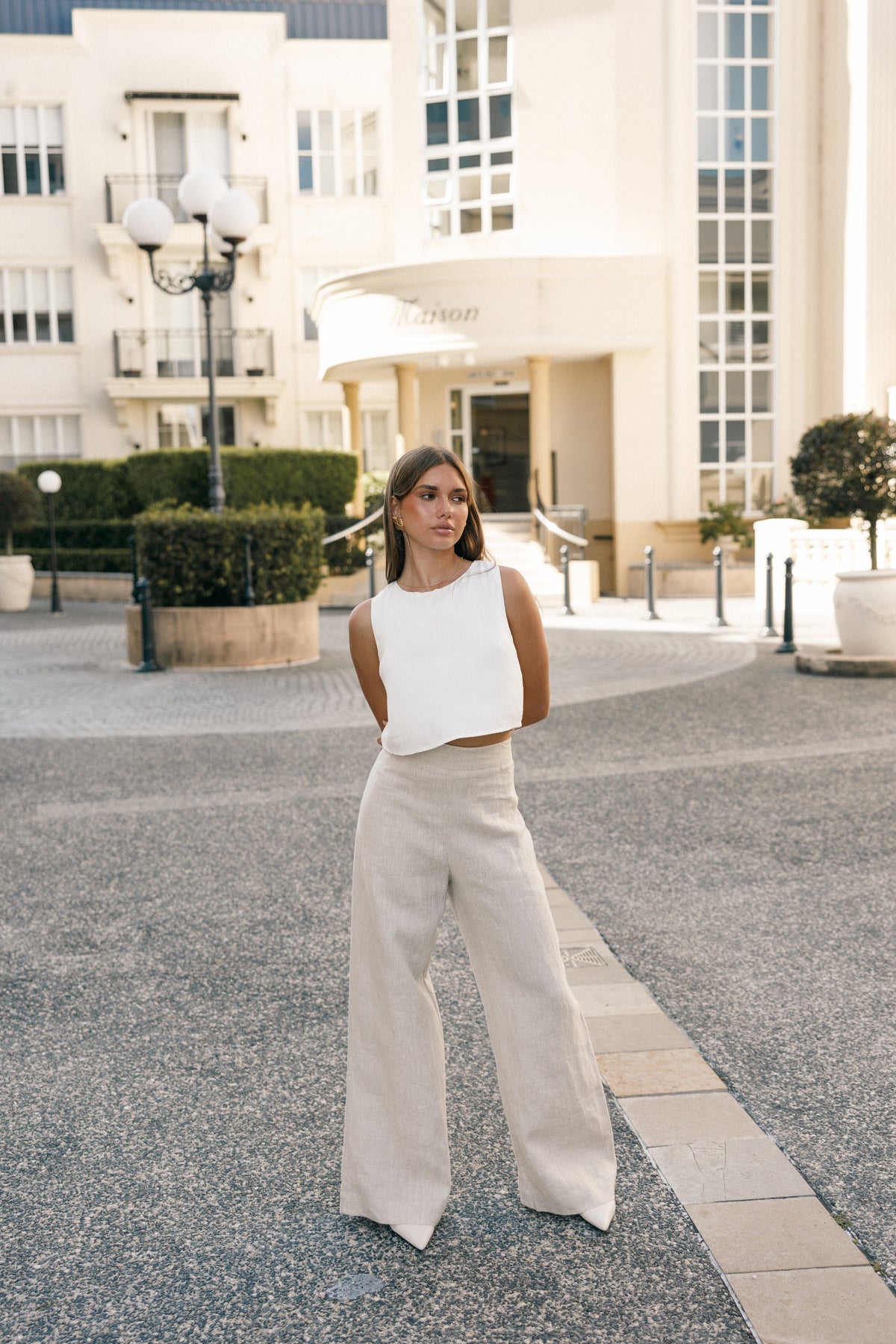 Devlin Pant in Beige – view 3 of 8