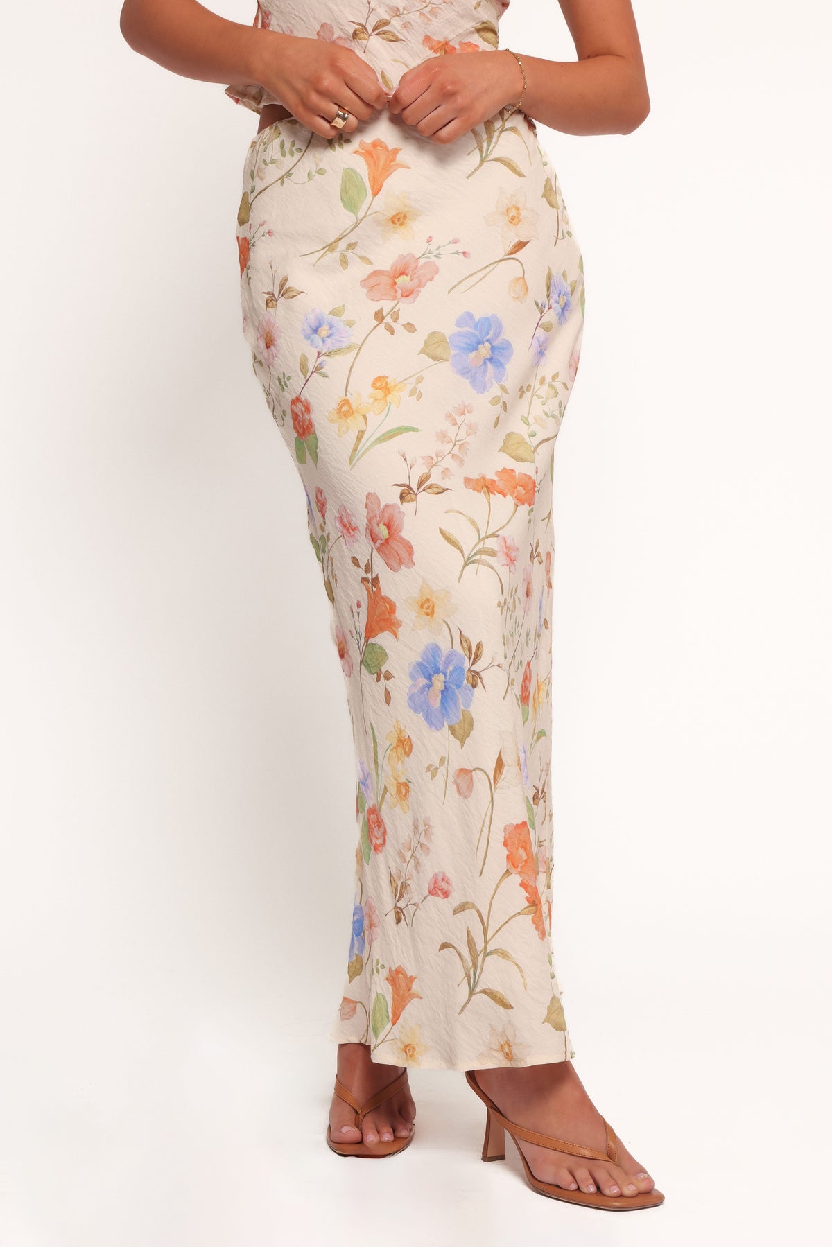Giarda Maxi Skirt in Floral – view 4 of 5