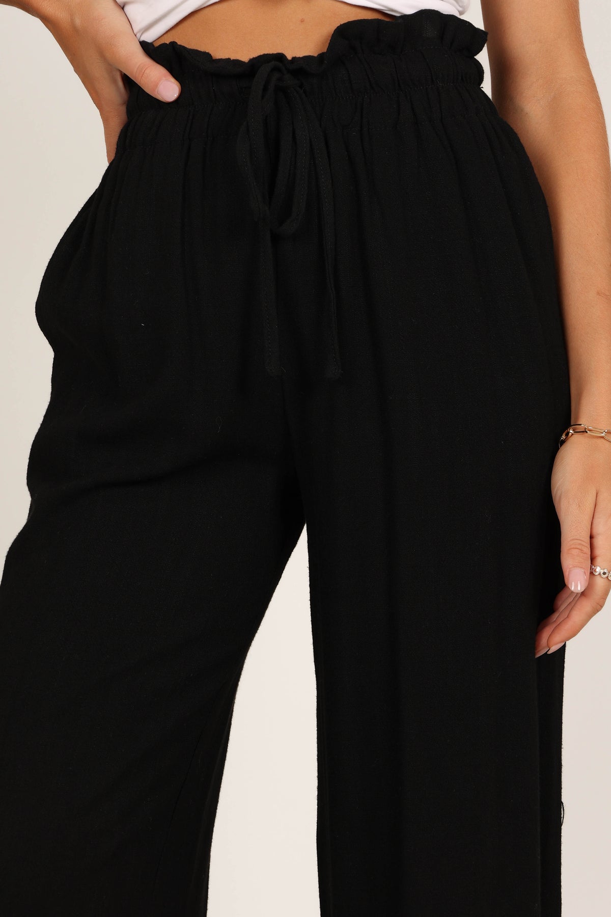 Hawthorne Pant in Black – view 2 of 8