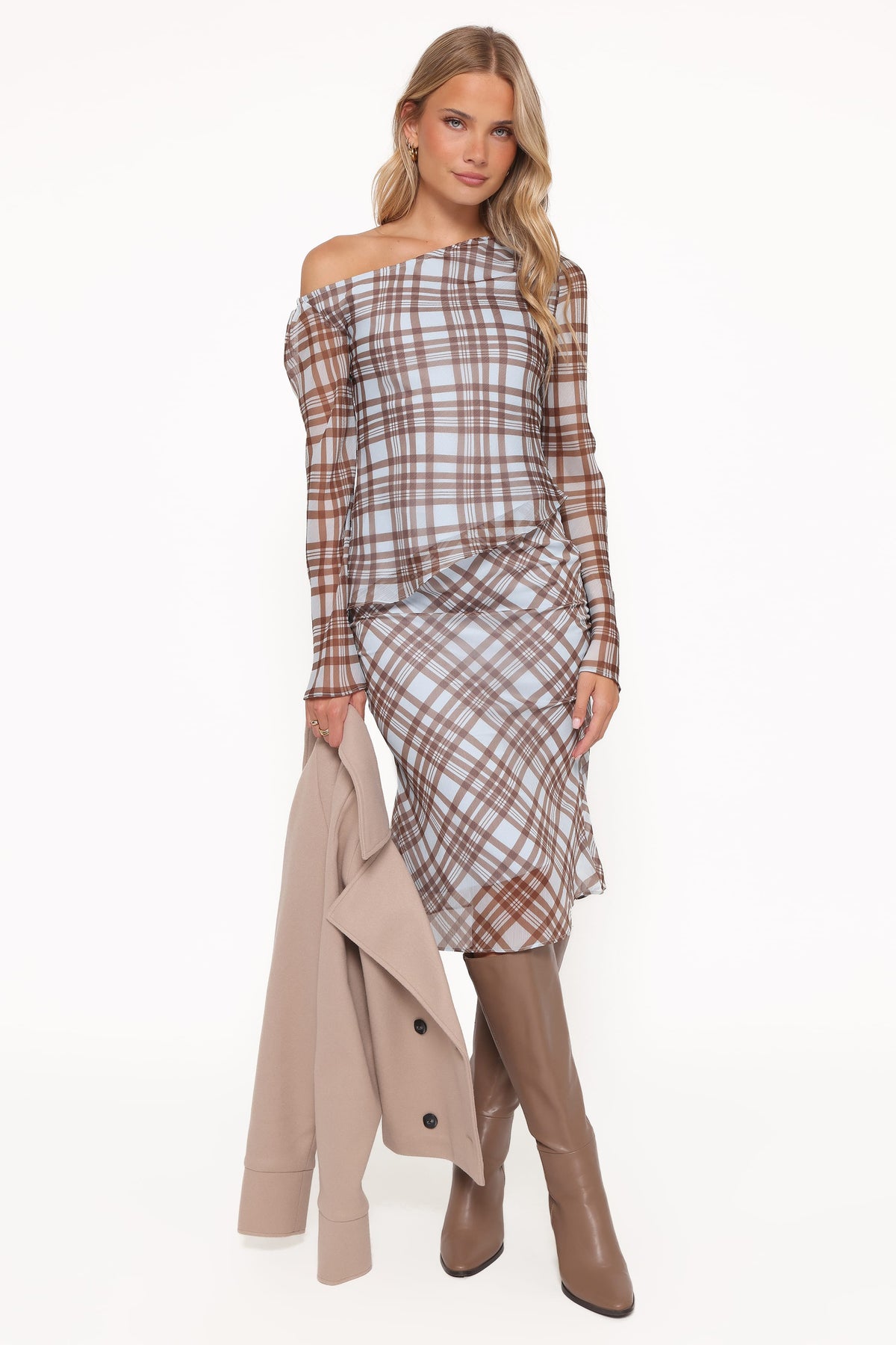 Josiana Pencil Skirt in Blue/Brown Plaid – view 2 of 9