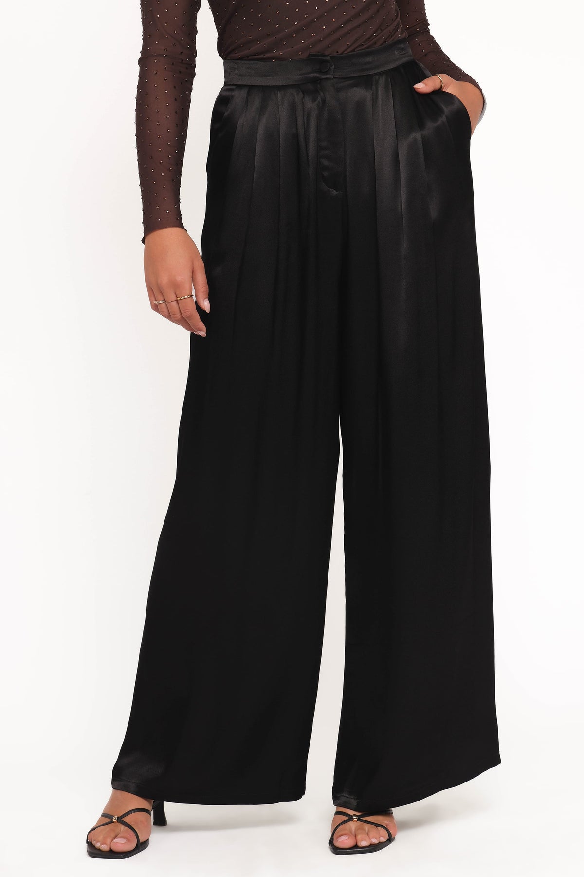Joyce Wide Leg Pant in Black – view 1 of 5