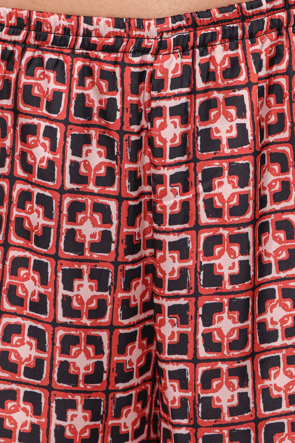 Lexi Elastic Waist Pant in Red Geometric – view 7 of 8