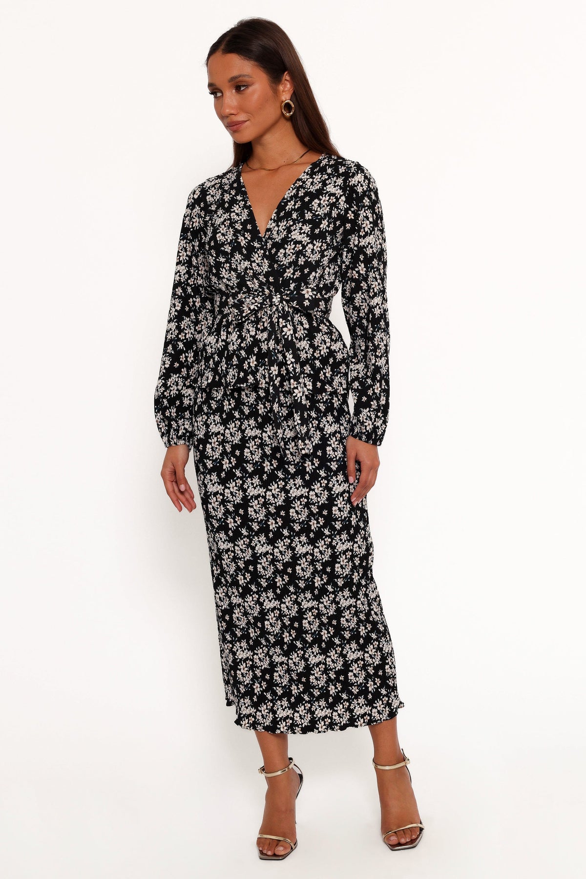 Minelli Pleat Midi Skirt in Black/White Floral – view 3 of 7