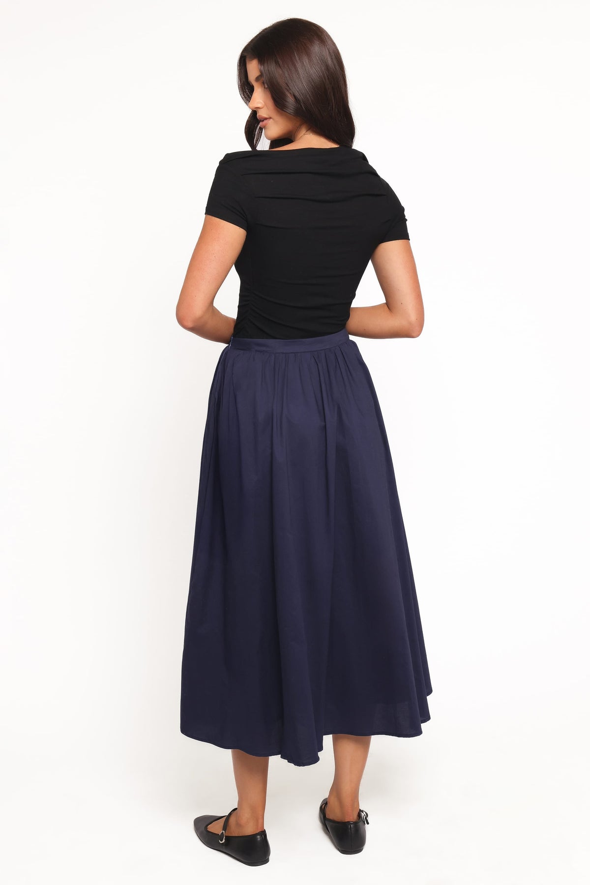 Oakley Midi Skirt in Navy – view 4 of 6
