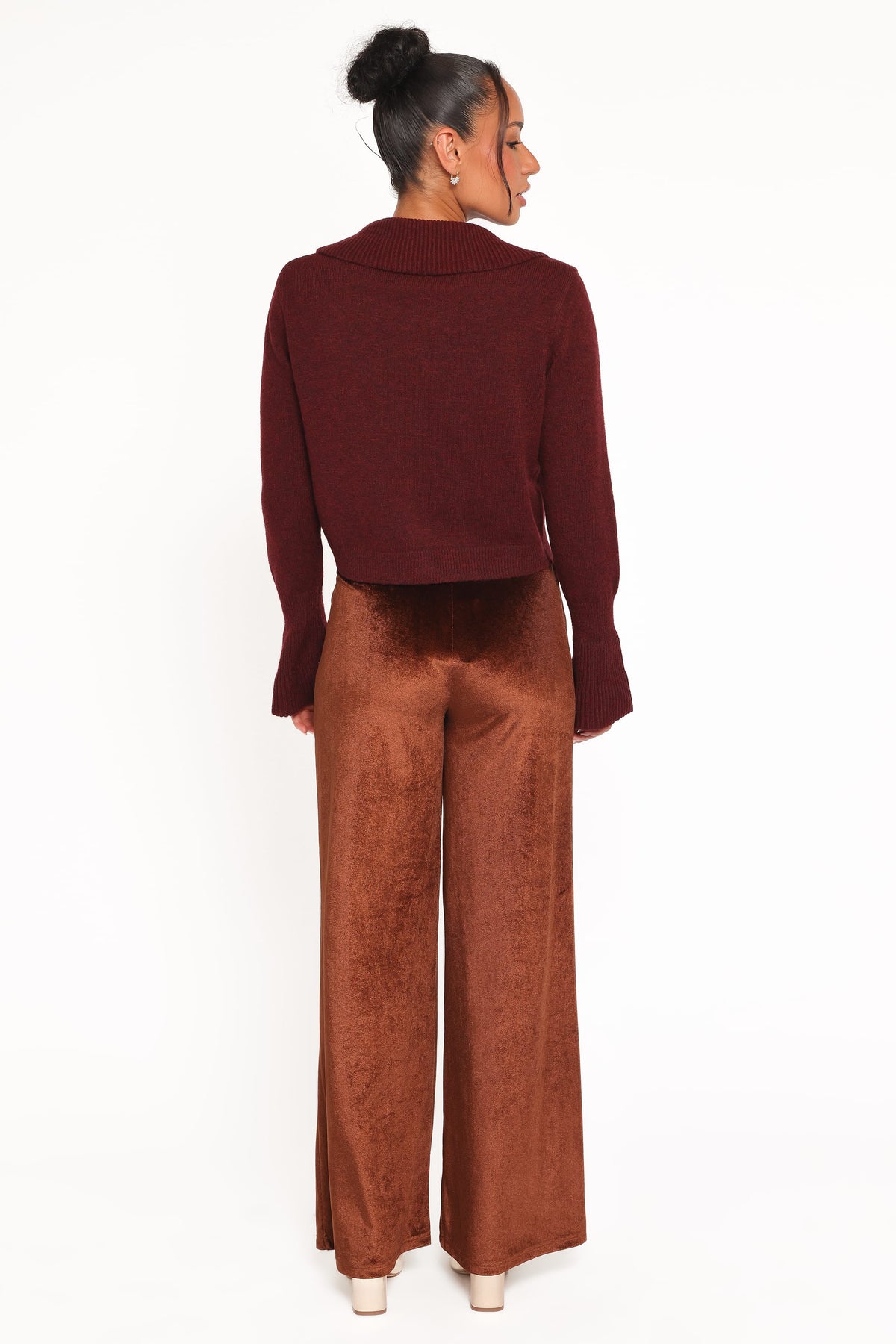 Riley Stretch Velvet Pant in Chocolate – view 5 of 7