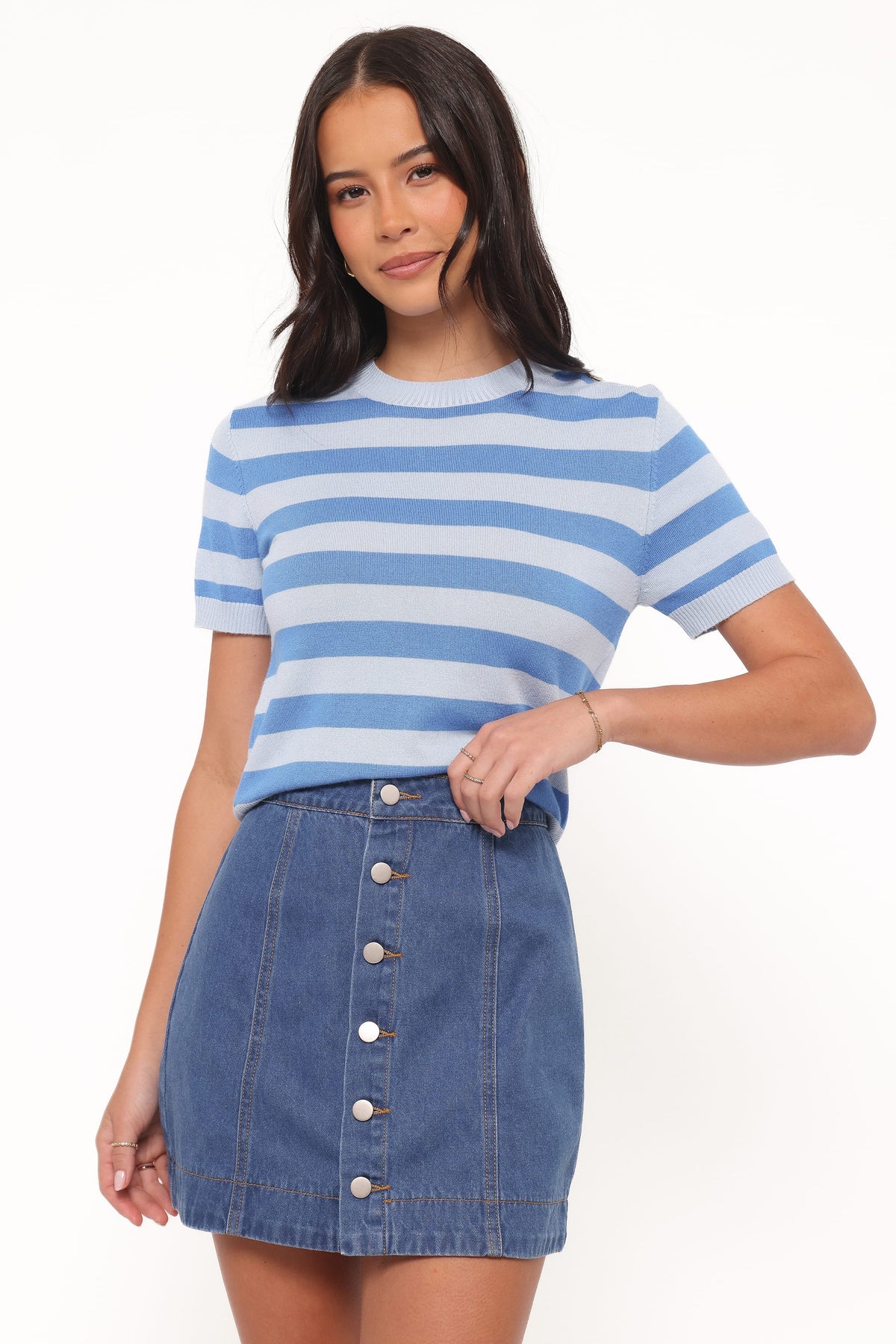 Sara Button Front Denim Mini Skirt in Dark Wash – view 2 of 8