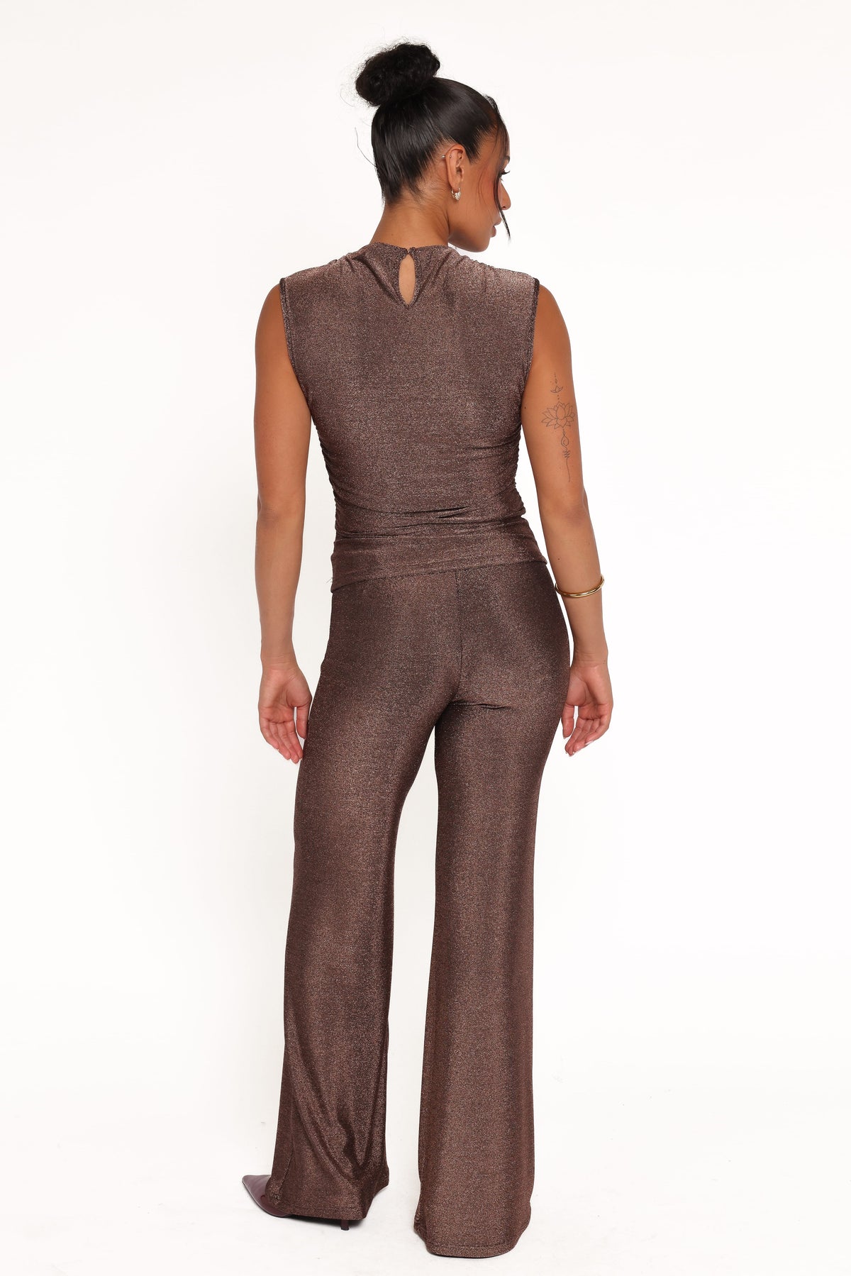 Sydney Wide Leg Pant in Bronze – view 5 of 7