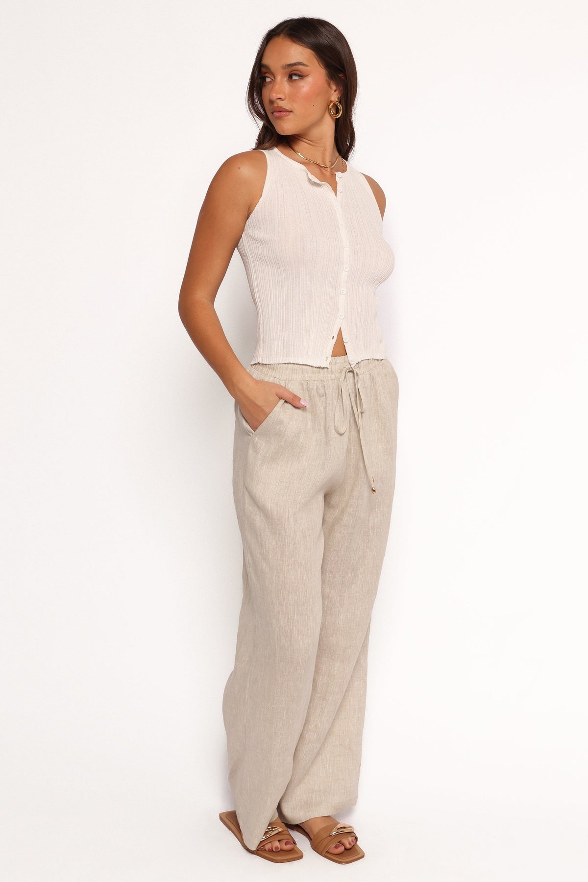 Wren Pant in Beige – view 6 of 8