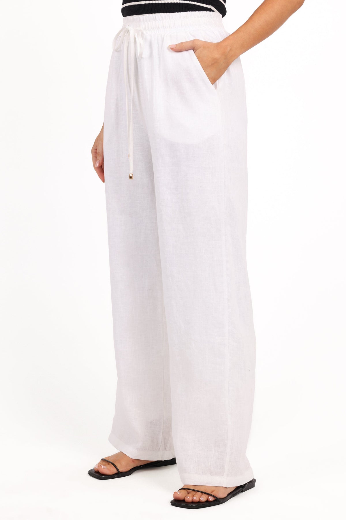 Wren Pant in White – view 2 of 9