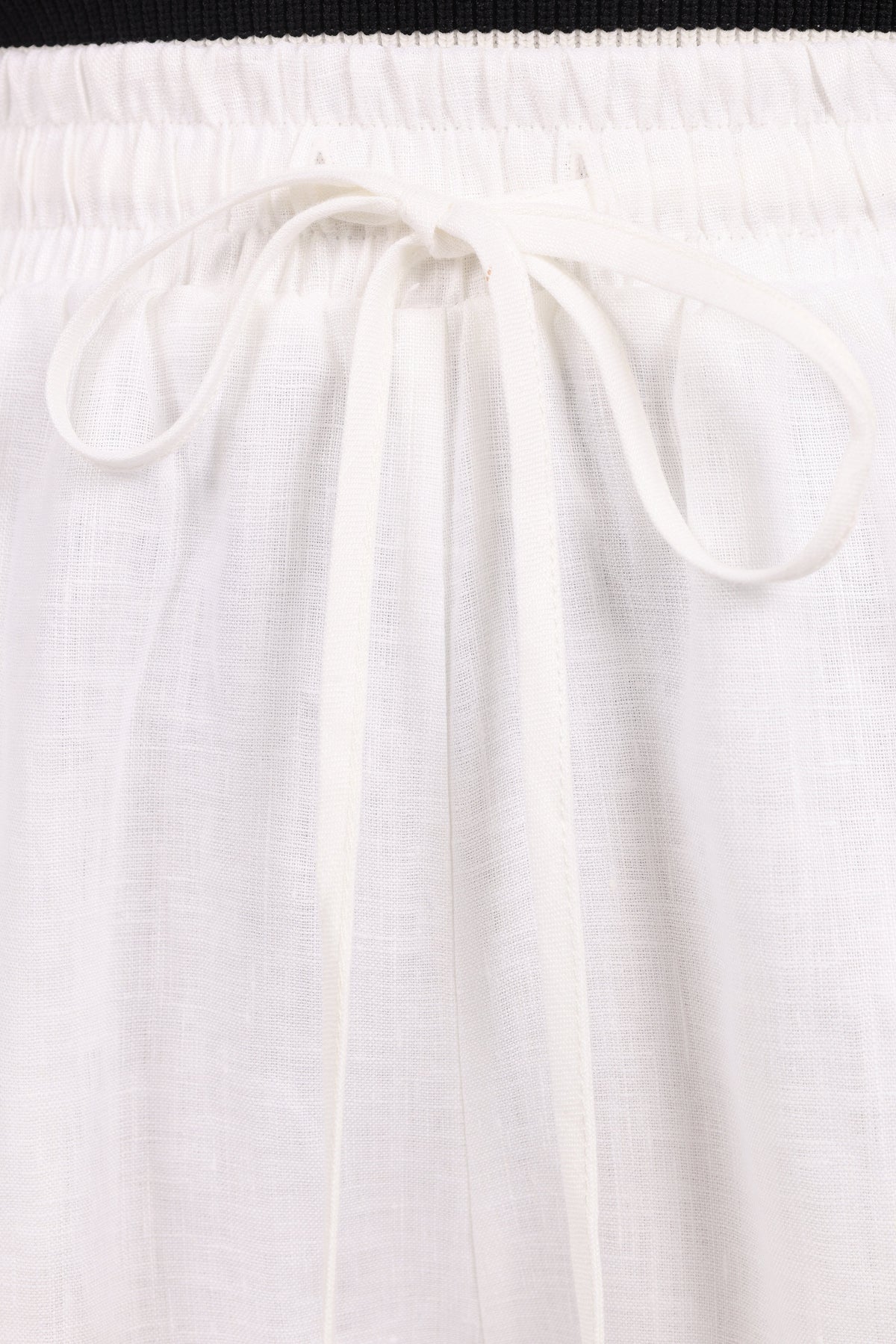 Wren Pant in White – view 7 of 9