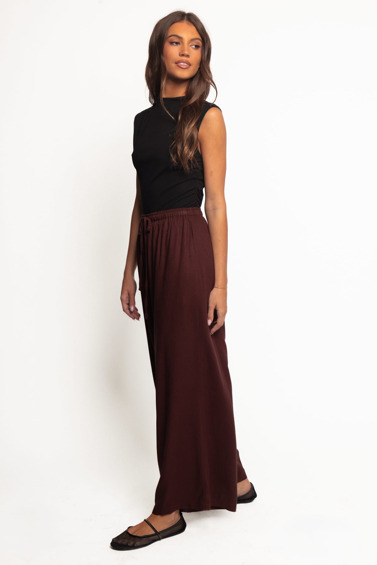 Zane Tie Waist Pant in Chocolate – view 3 of 6