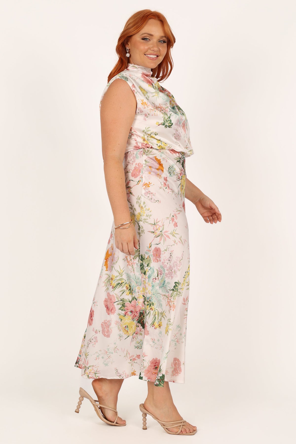 Anabelle Halter Neck Midi Dress in White Floral – view 9 of 15