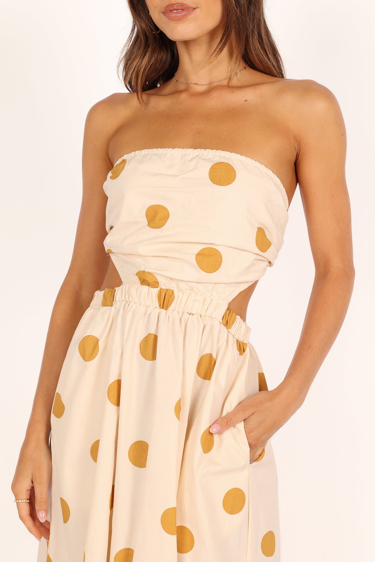 Angelique Dress in Beige Spot – view 4 of 8