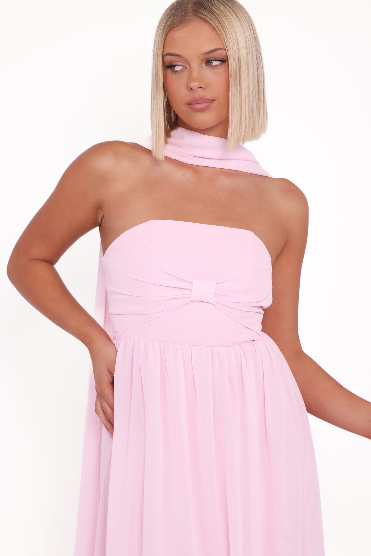 Celestria Maxi Dress in Pink – view 2 of 5