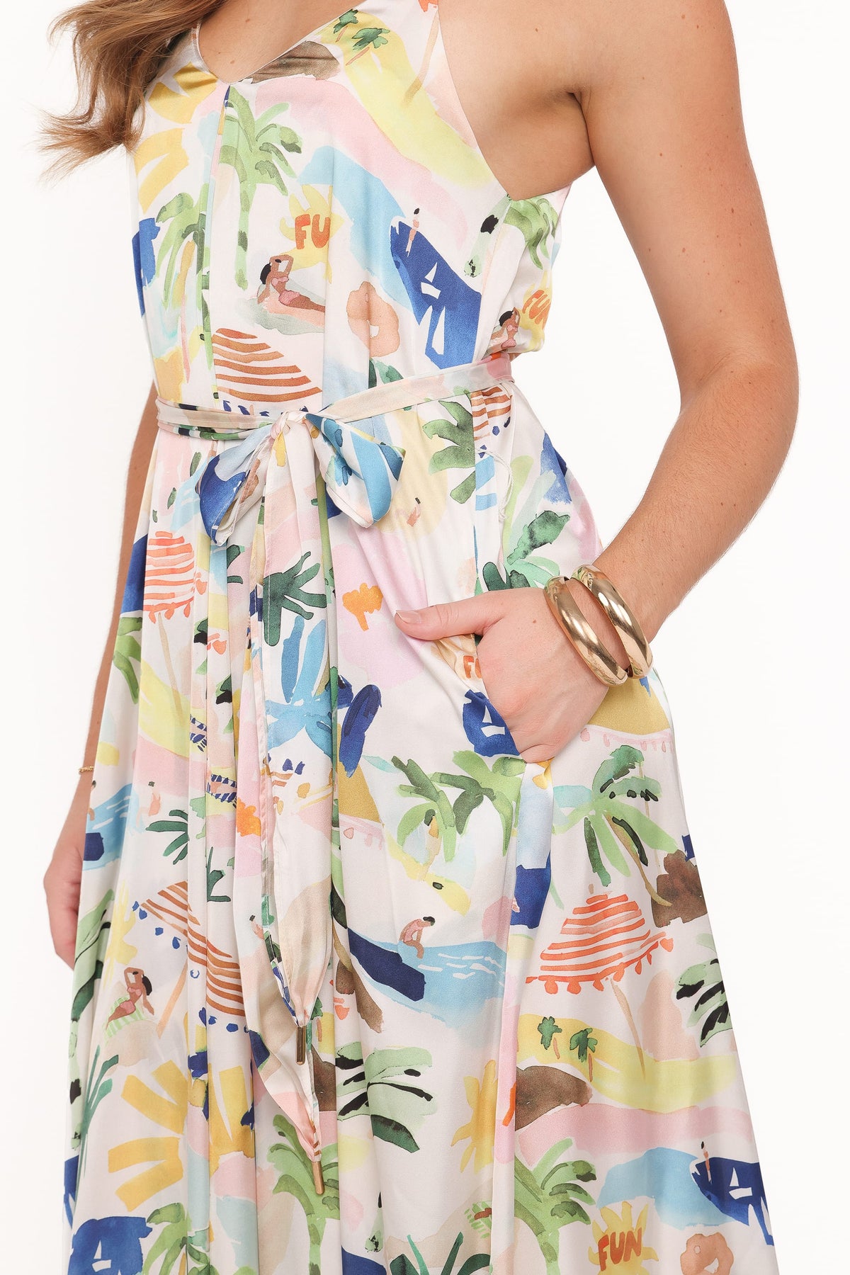 Coralee Maxi Dress in Cream Resort Isle – view 2 of 6