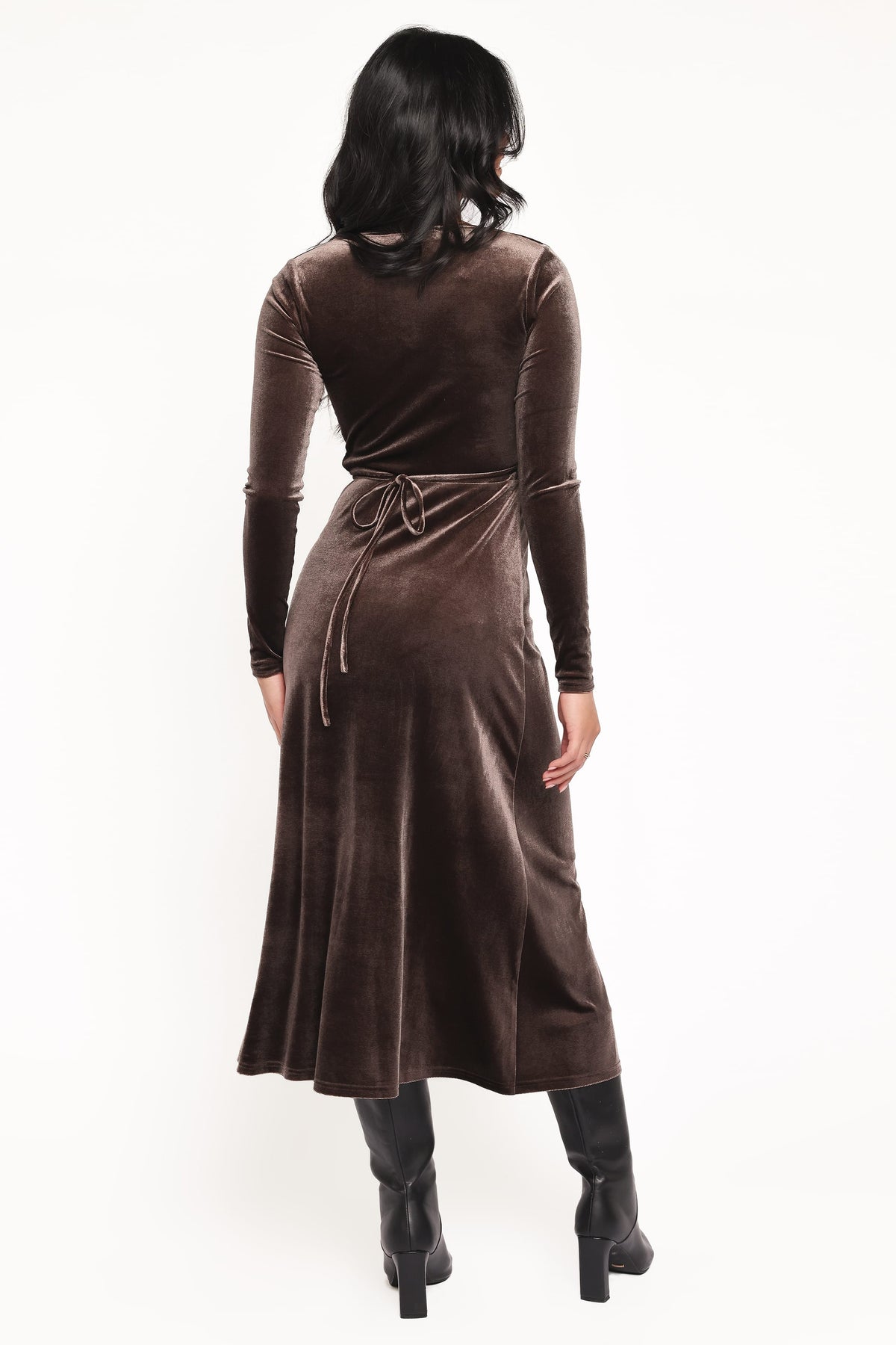 Darby Long Sleeve Midi Dress in Dark Brown – view 3 of 6
