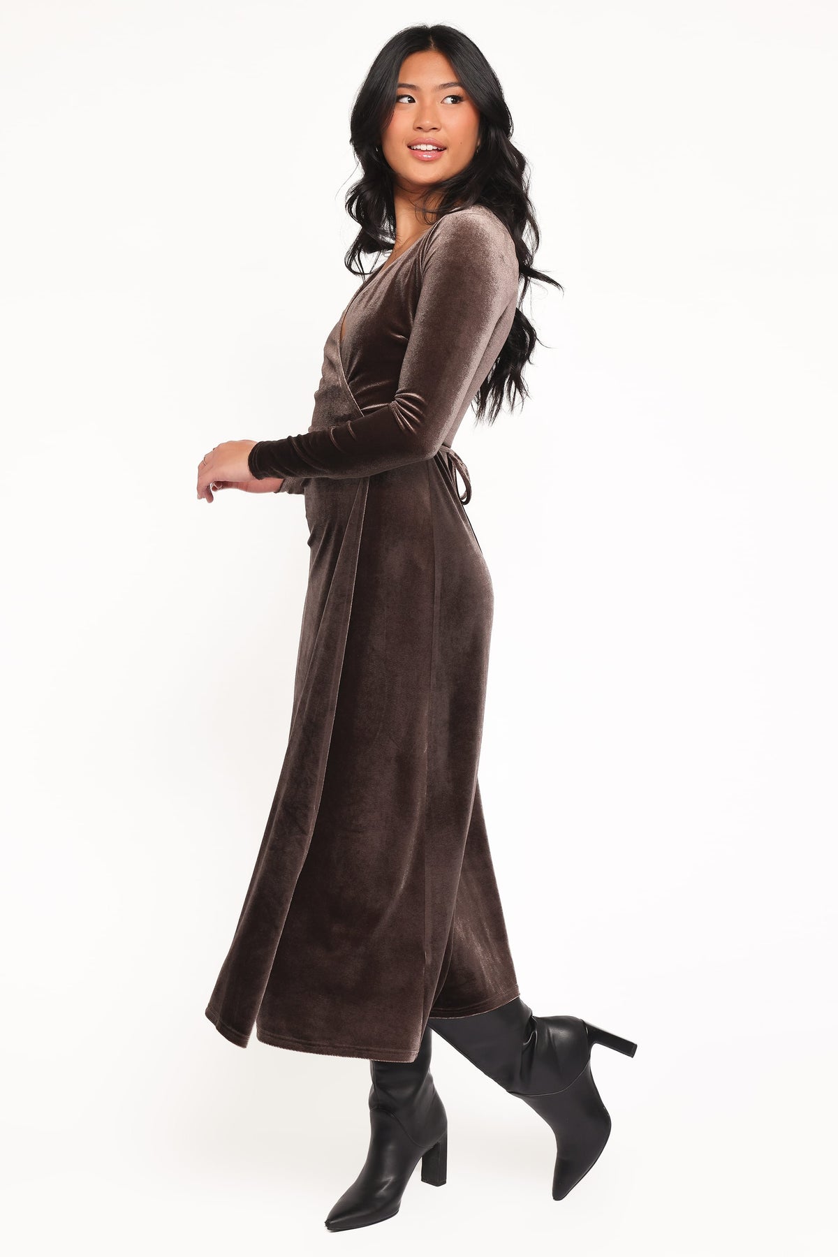 Darby Long Sleeve Midi Dress in Dark Brown – view 2 of 6