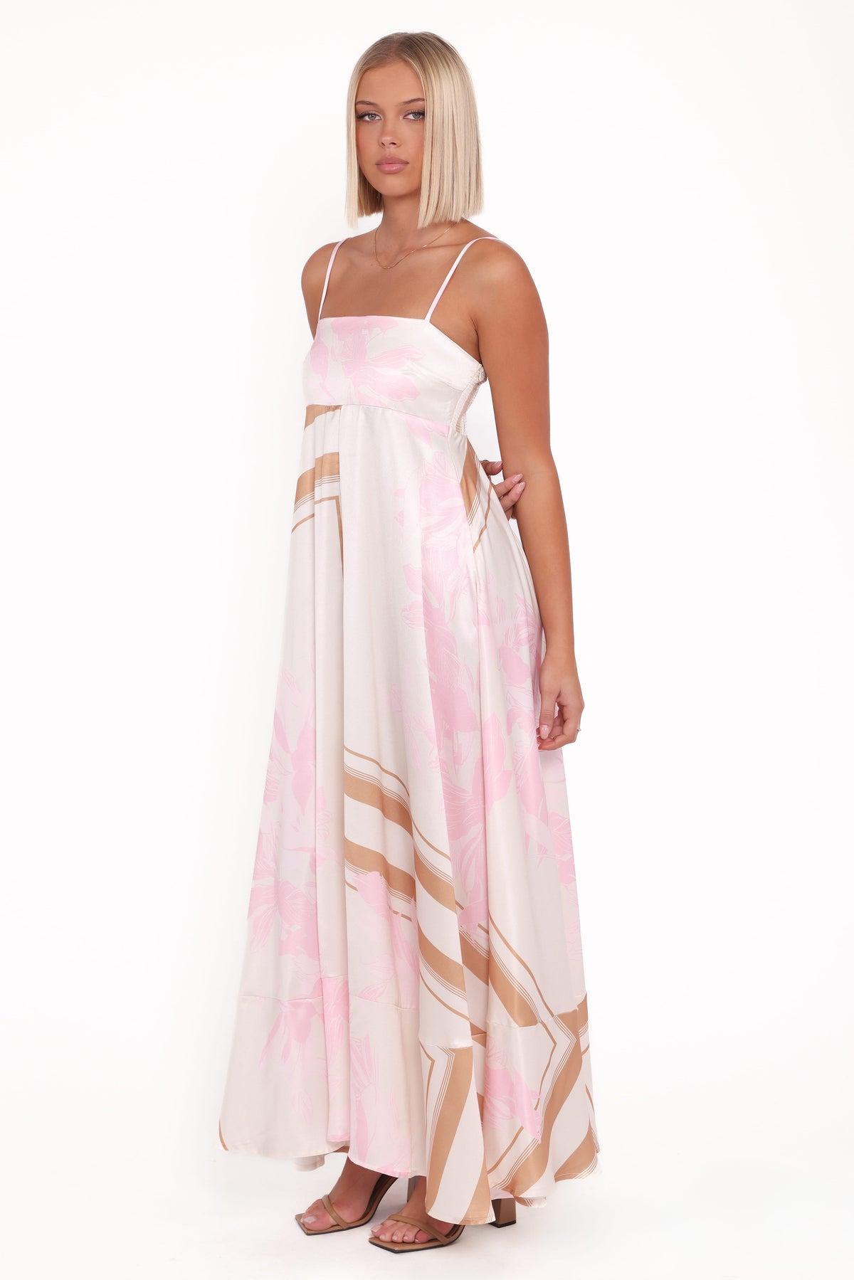 Elanor Maxi Dress in Pink Print – view 4 of 6