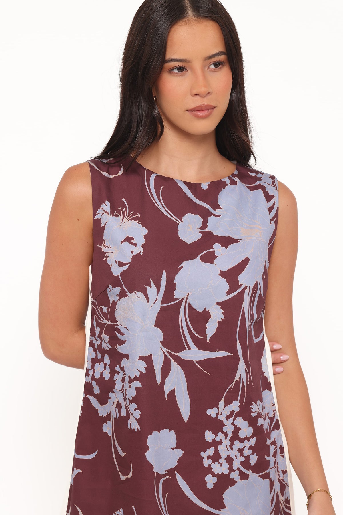 Elorna Mini Dress in Burgundy Floral – view 3 of 8