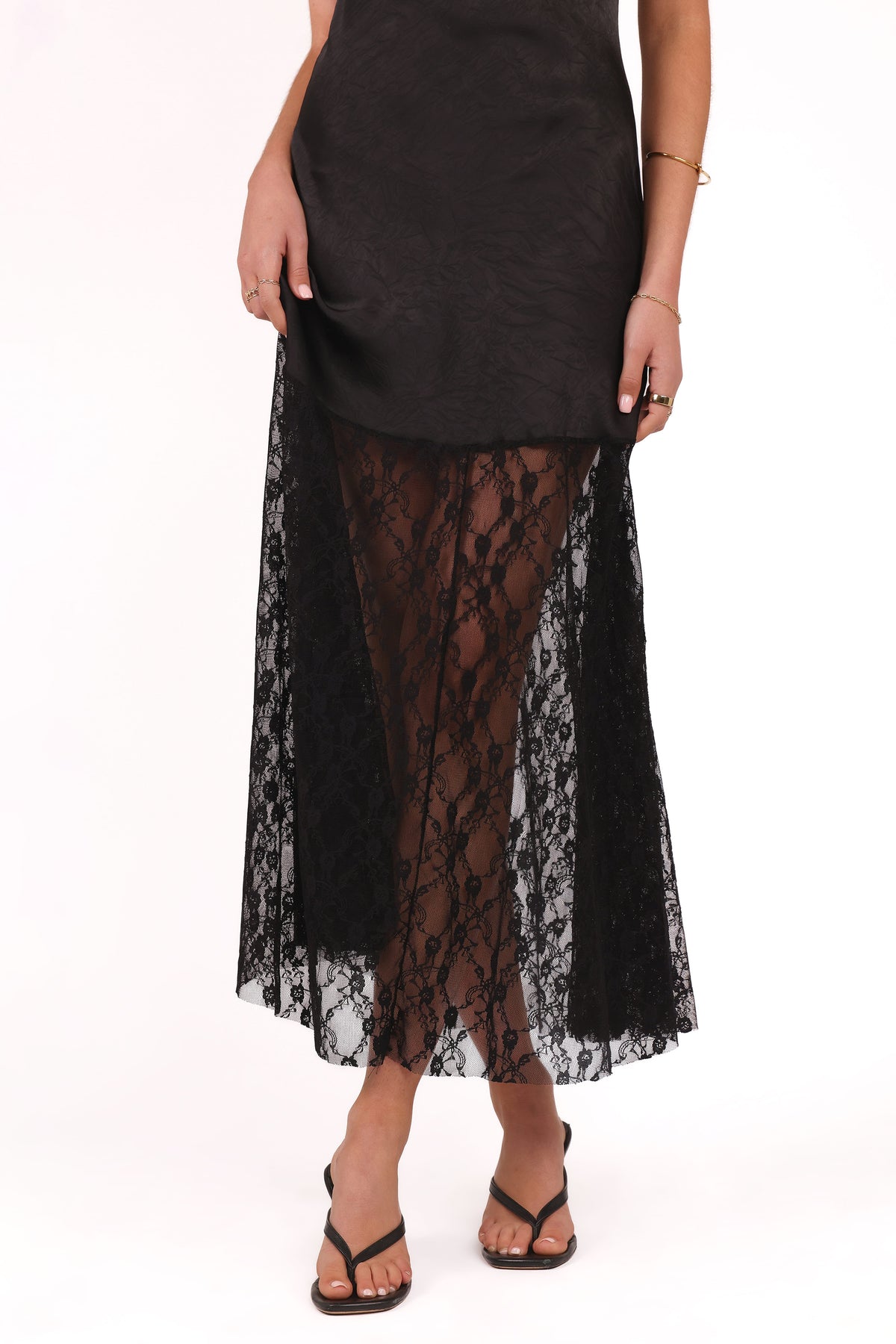 Elowyn Maxi Dress in Black – view 2 of 6