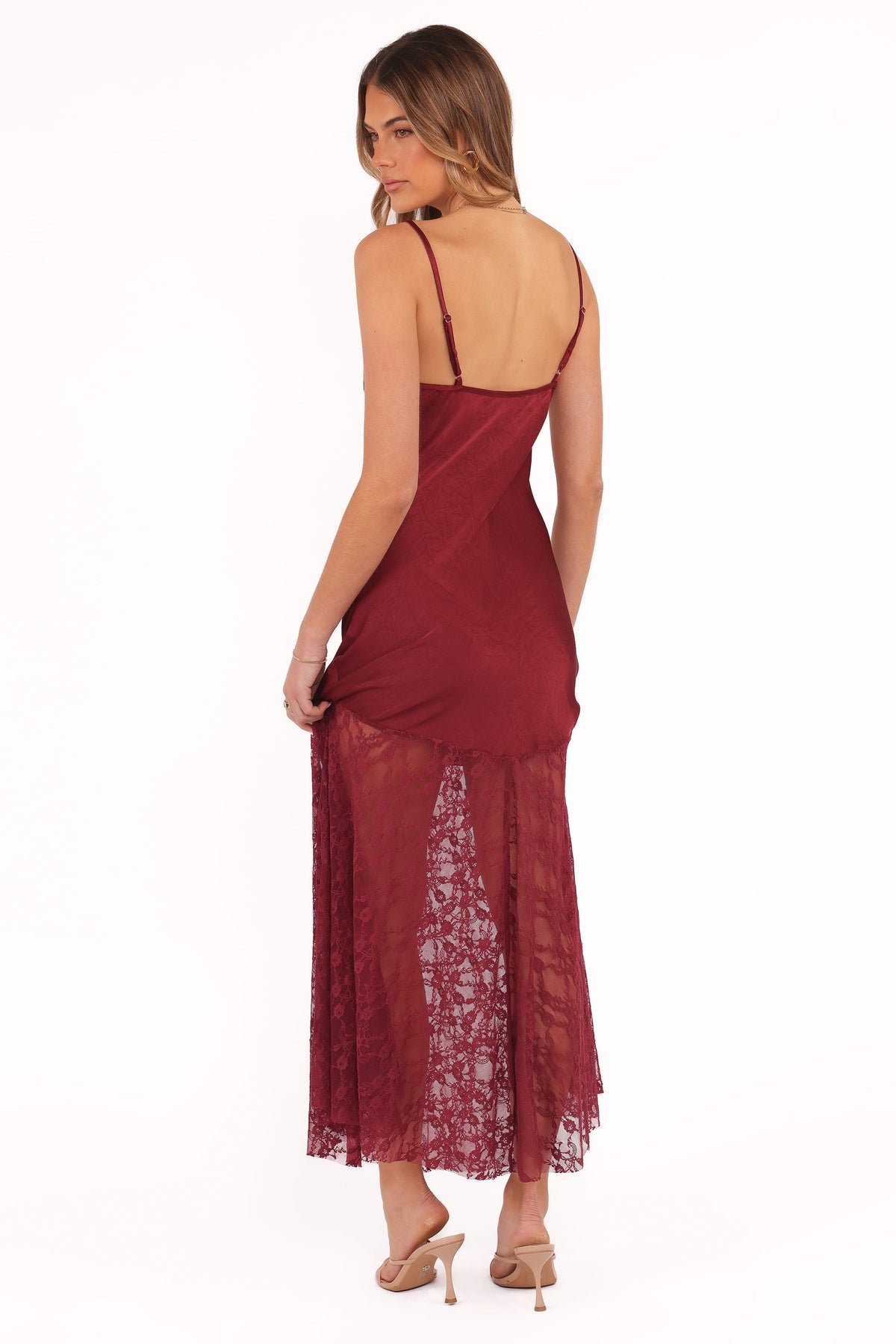 Elowyn Maxi Dress in Cherry – view 5 of 8