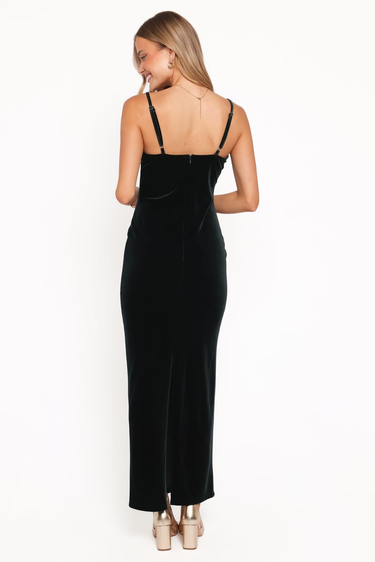 Everlee Maxi Dress in Emerald Velvet – view 4 of 6
