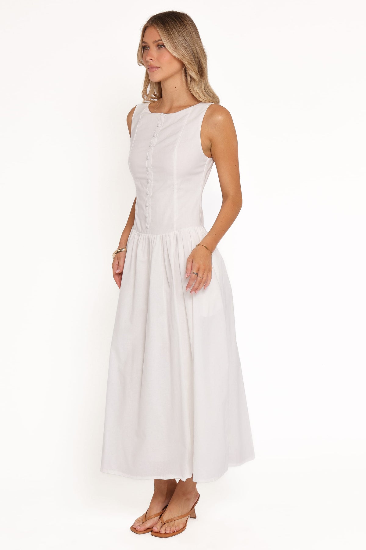 Evie Button Front Maxi Dress in White – view 4 of 8