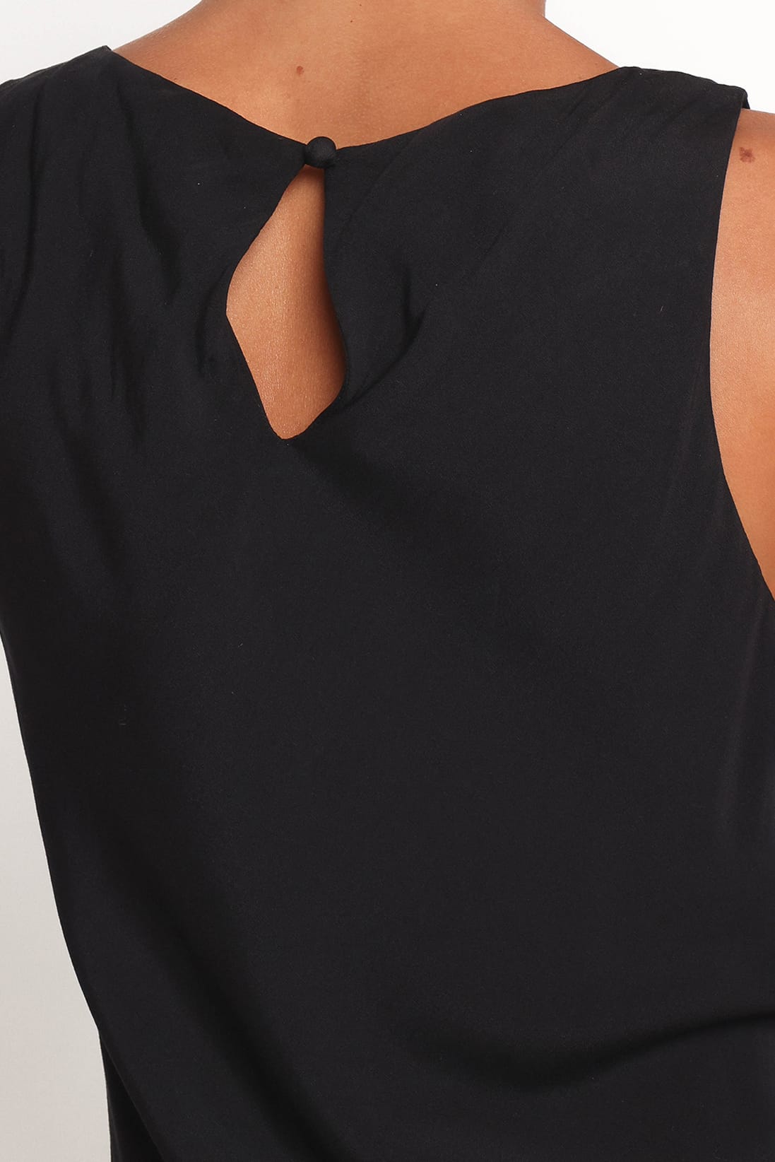 Flavia Maxi Dress in Black – view 6 of 7