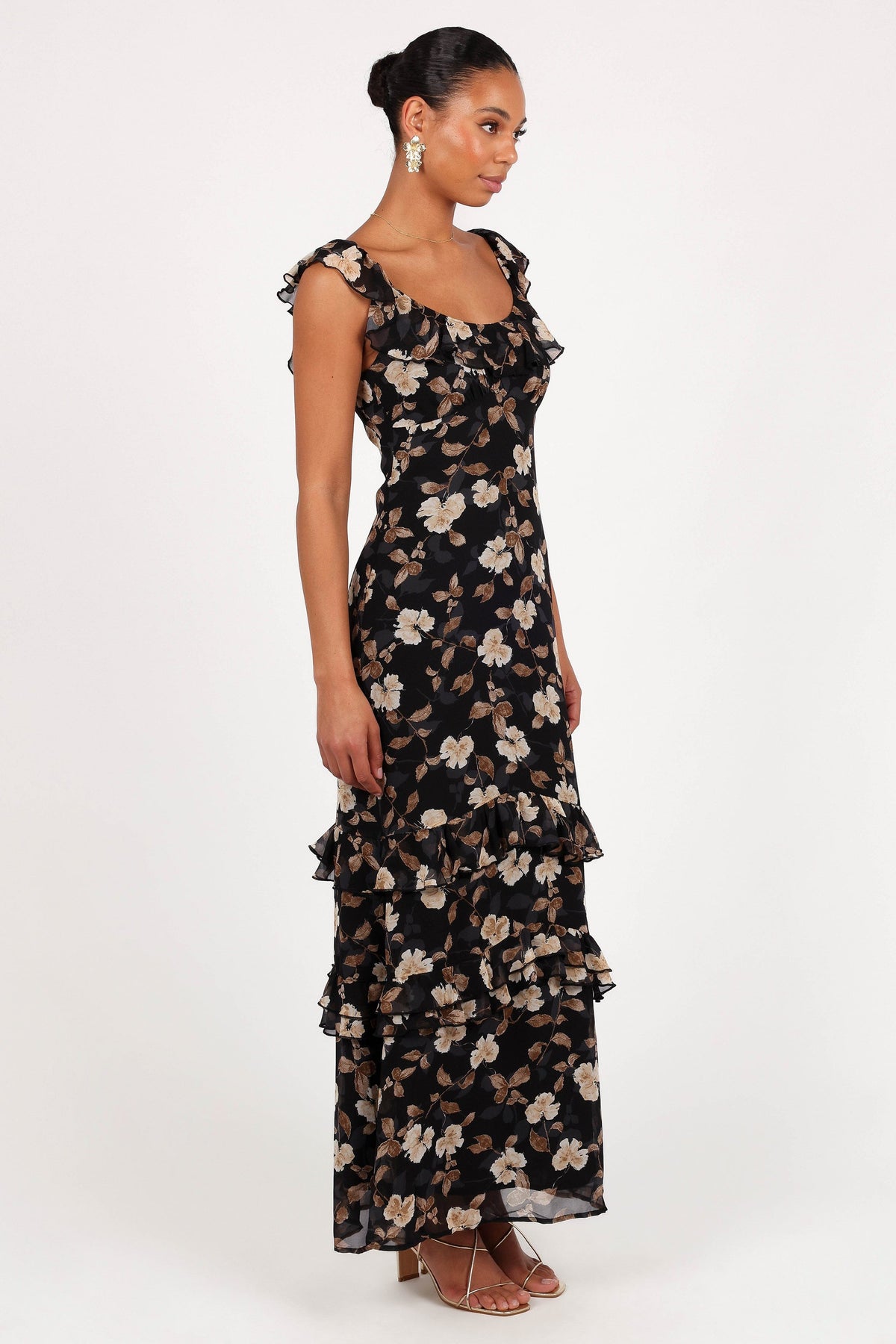 Irelynn Maxi Dress in Black Floral – view 6 of 9