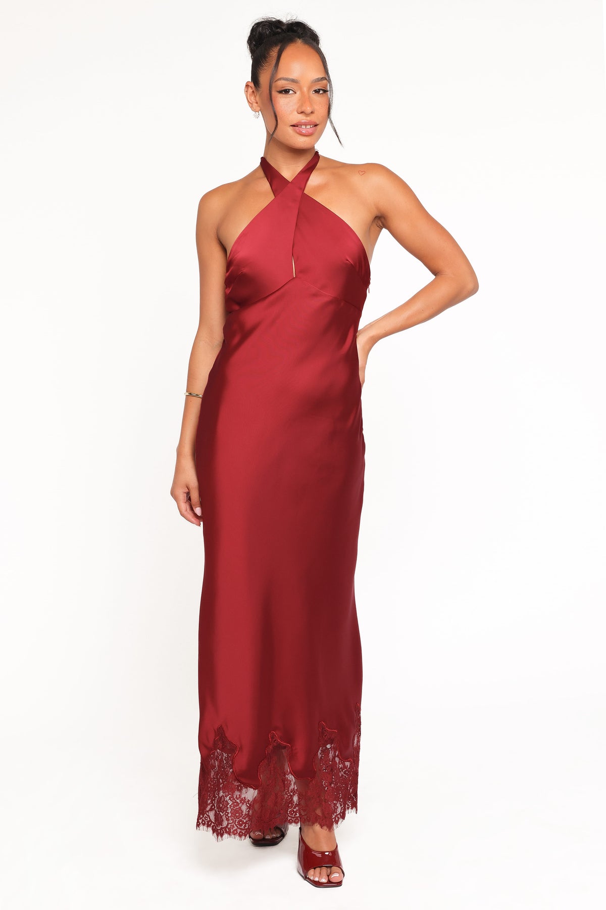 Jeannie Maxi Dress in Dark Red – view 3 of 8