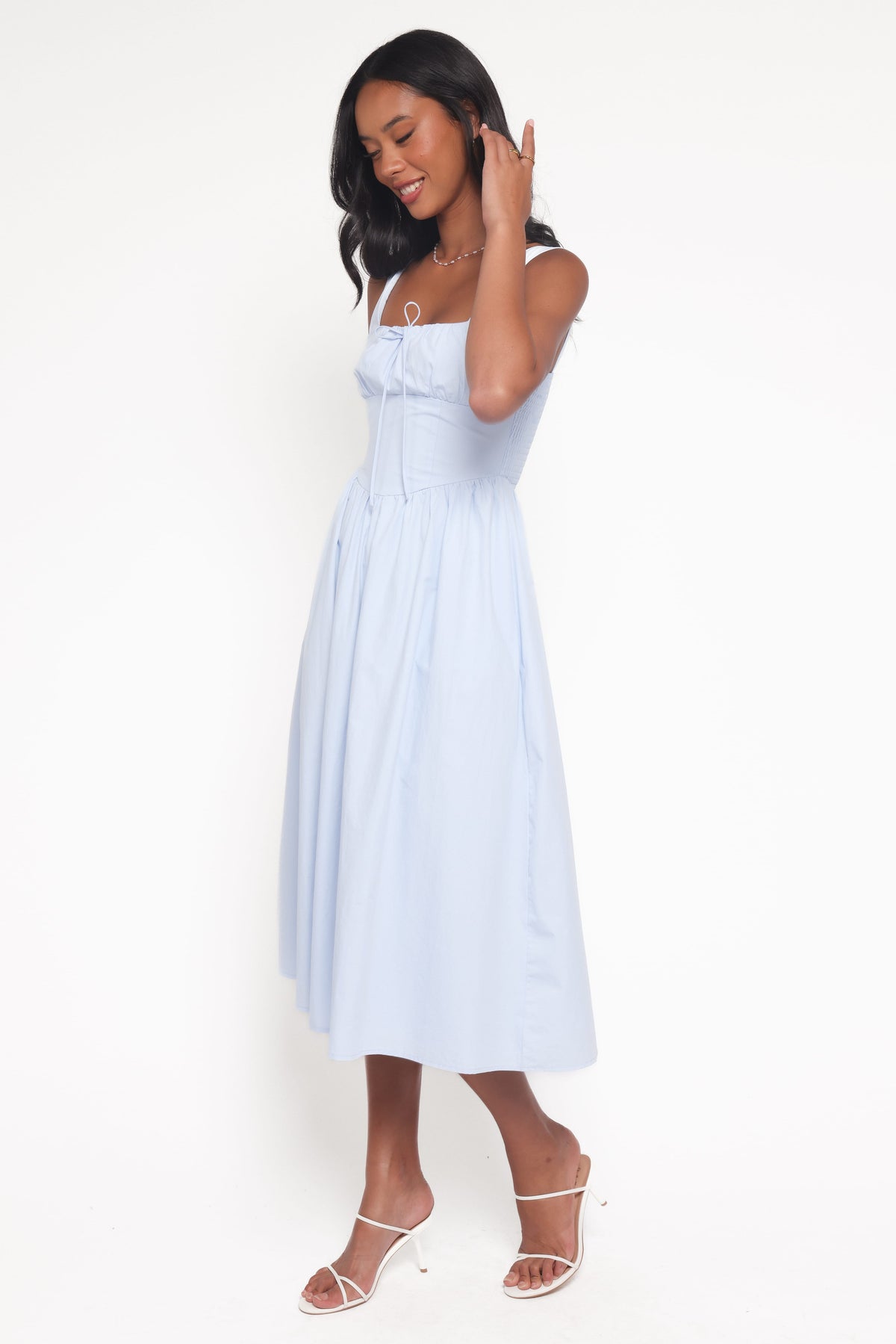 Kinslee Midi Dress in Blue – view 4 of 8