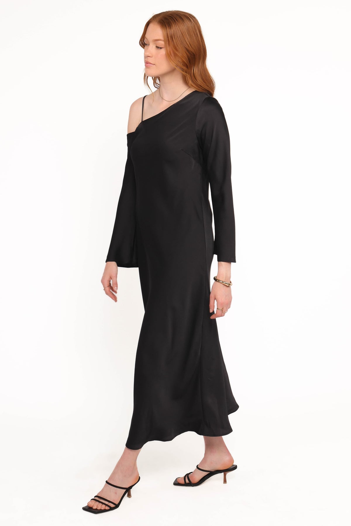 Lindra Maxi Dress in Black – view 3 of 6