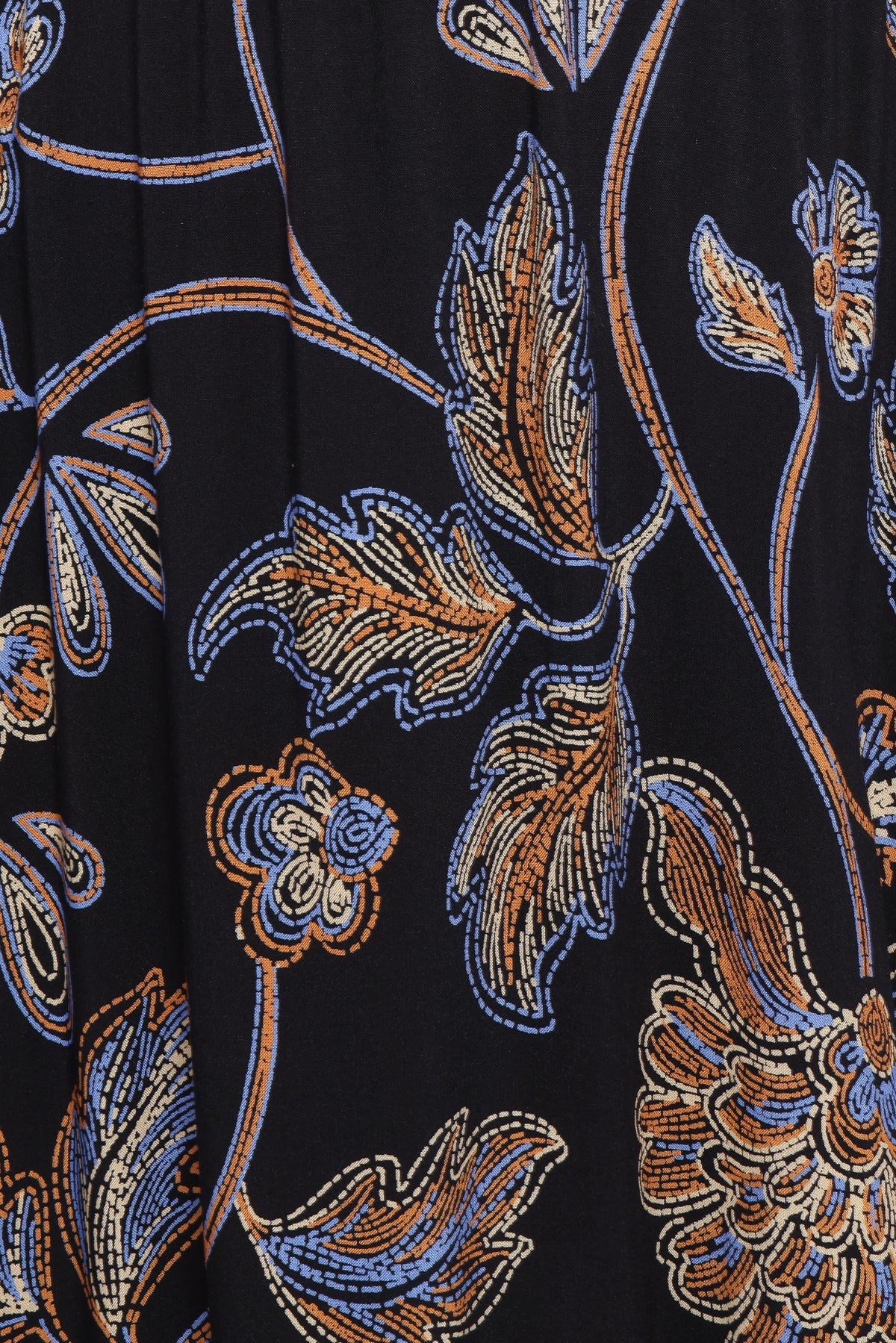 Loveen Maxi Dress in Black Floral – view 5 of 5