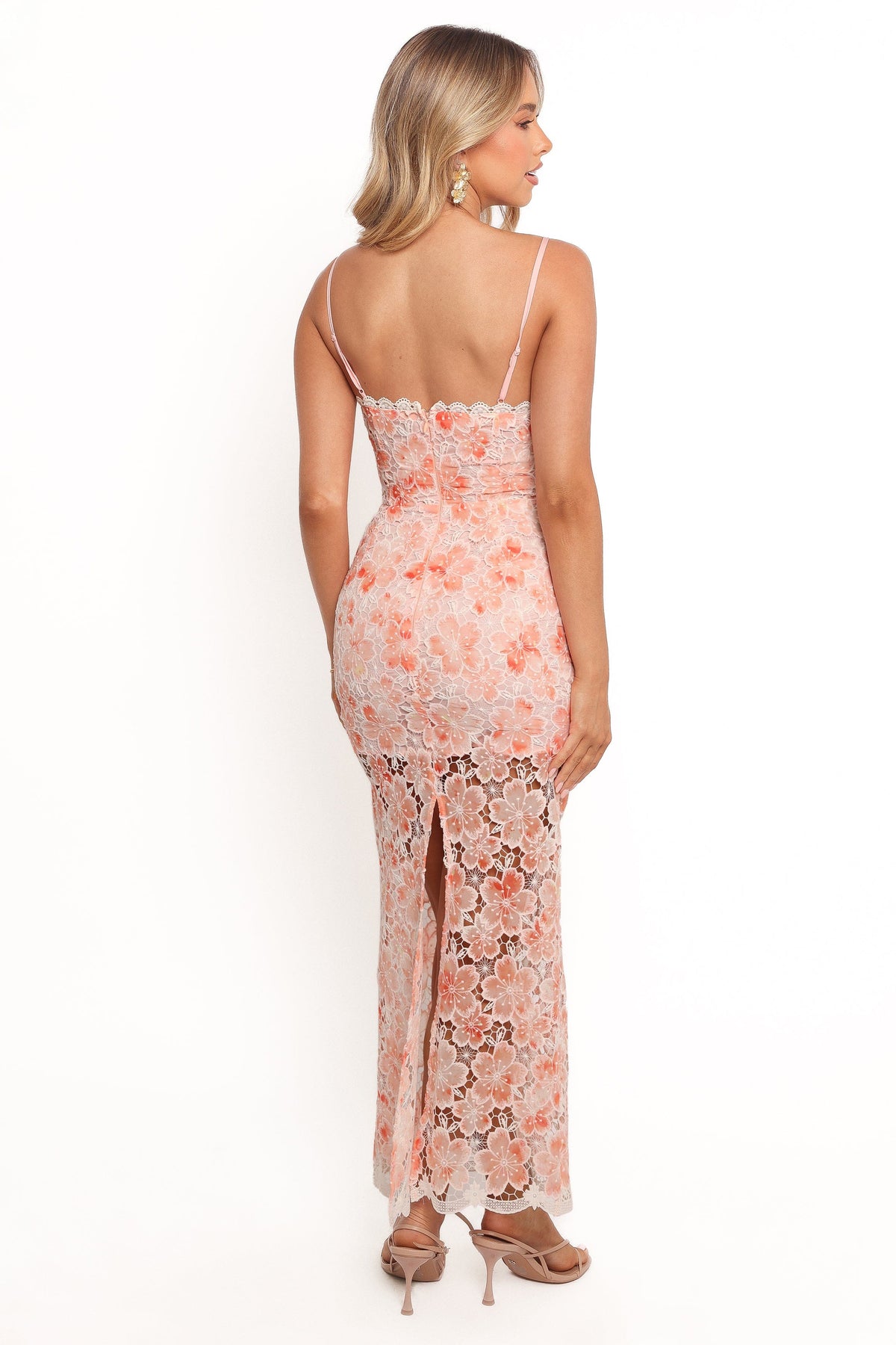 Novie Maxi Dress in Floral – view 4 of 7