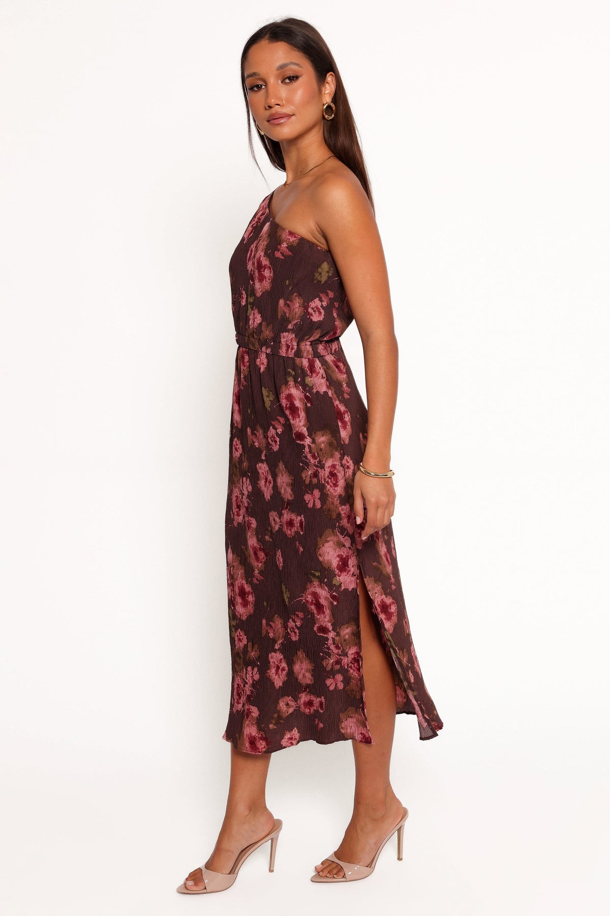 Pontee One Shoulder Pleated Midi Dress in Chocolate Brown – view 5 of 8