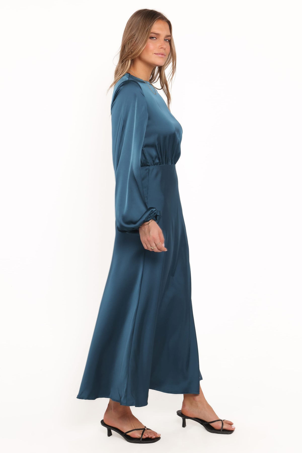 Remora Long Sleeve Midi Dress in Teal – view 2 of 6