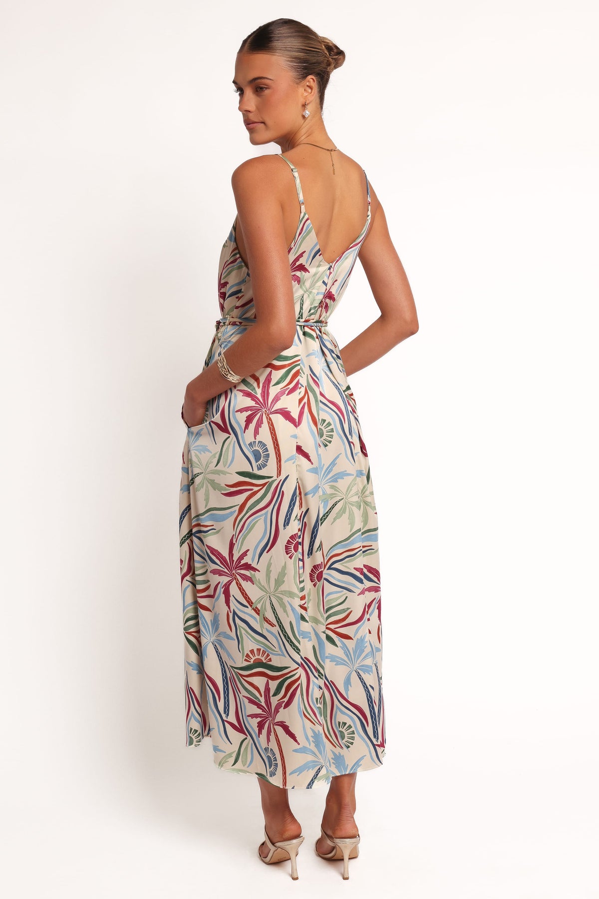 Riva Maxi Dress in Tahitian Tide – view 6 of 9