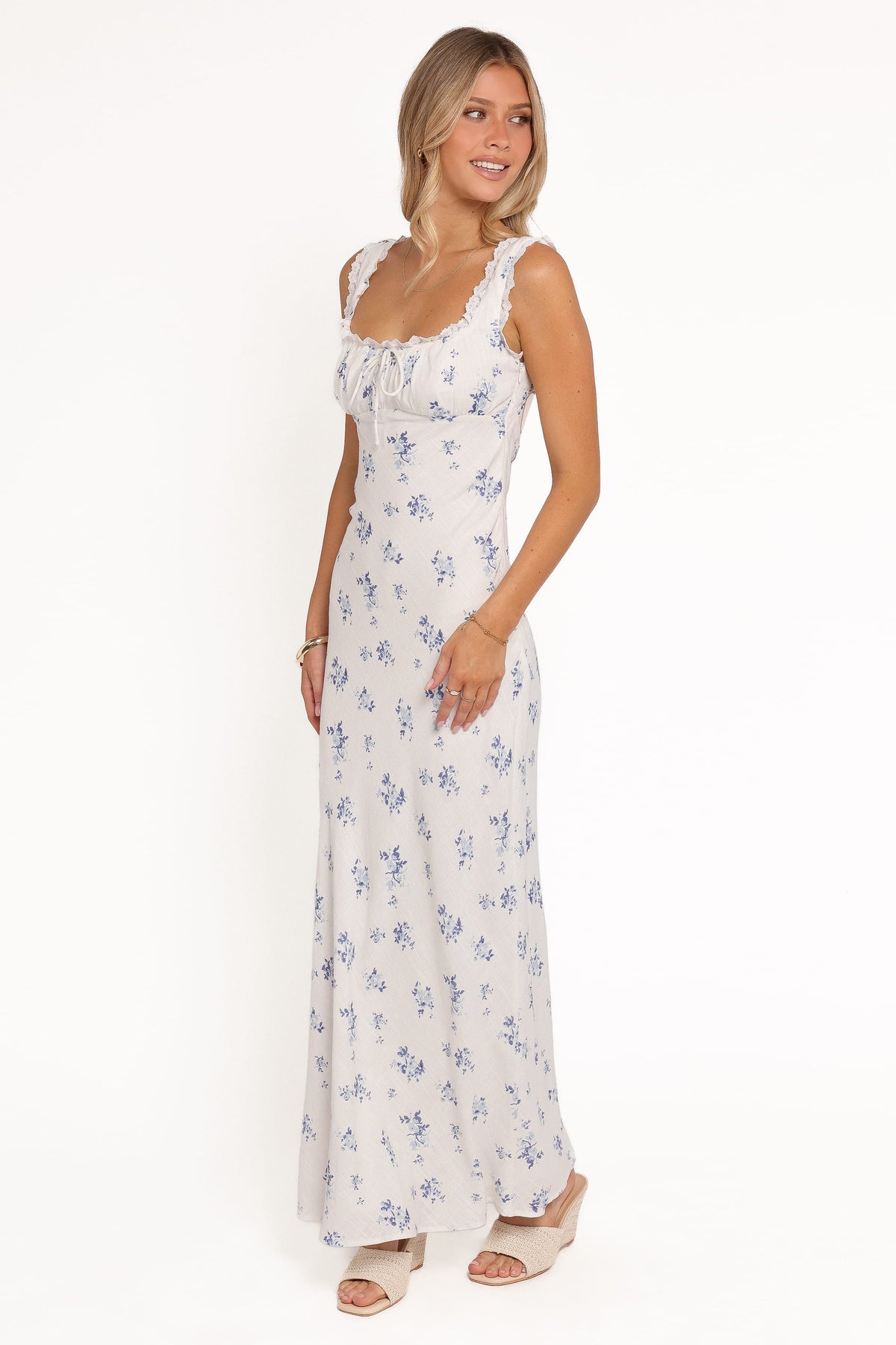 Sakara Maxi Dress in Blue Floral – view 4 of 9