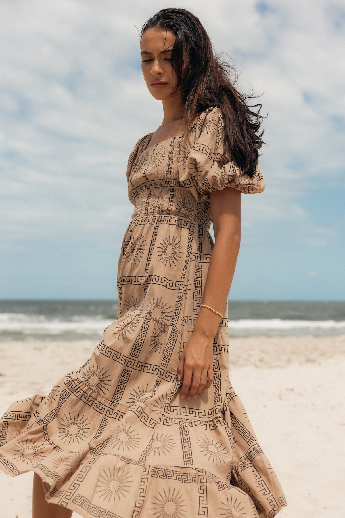 Soliel Puff Sleeve Midi Dress in Tan Black – view 8 of 10