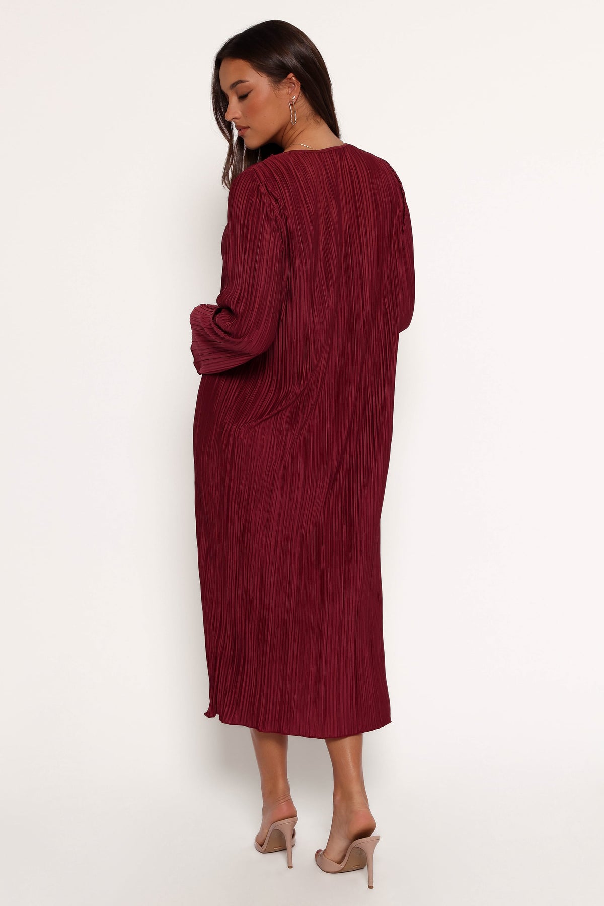 Tannikah Plisse Midi Dress in Ruby Wine – view 5 of 9