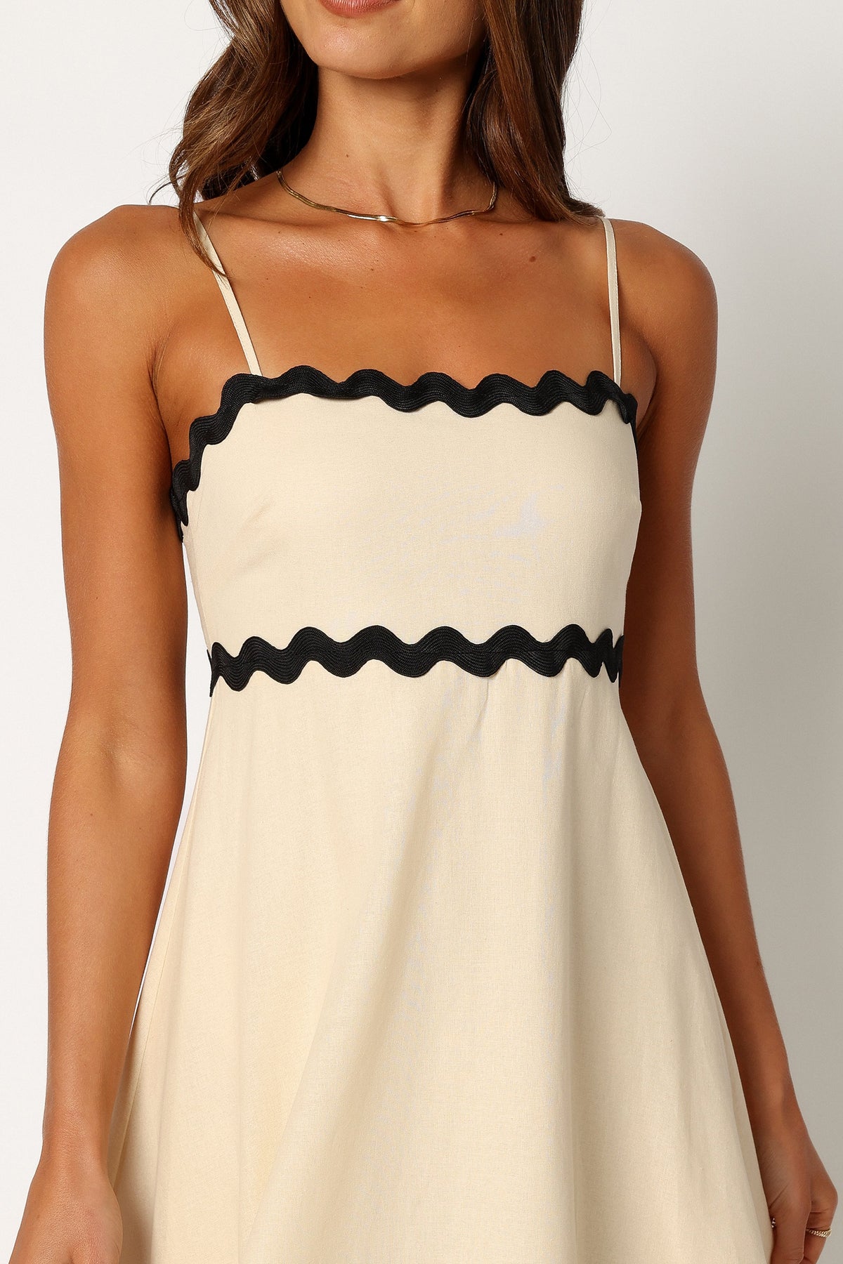 Yana Maxi Dress in Cream Black – view 7 of 8