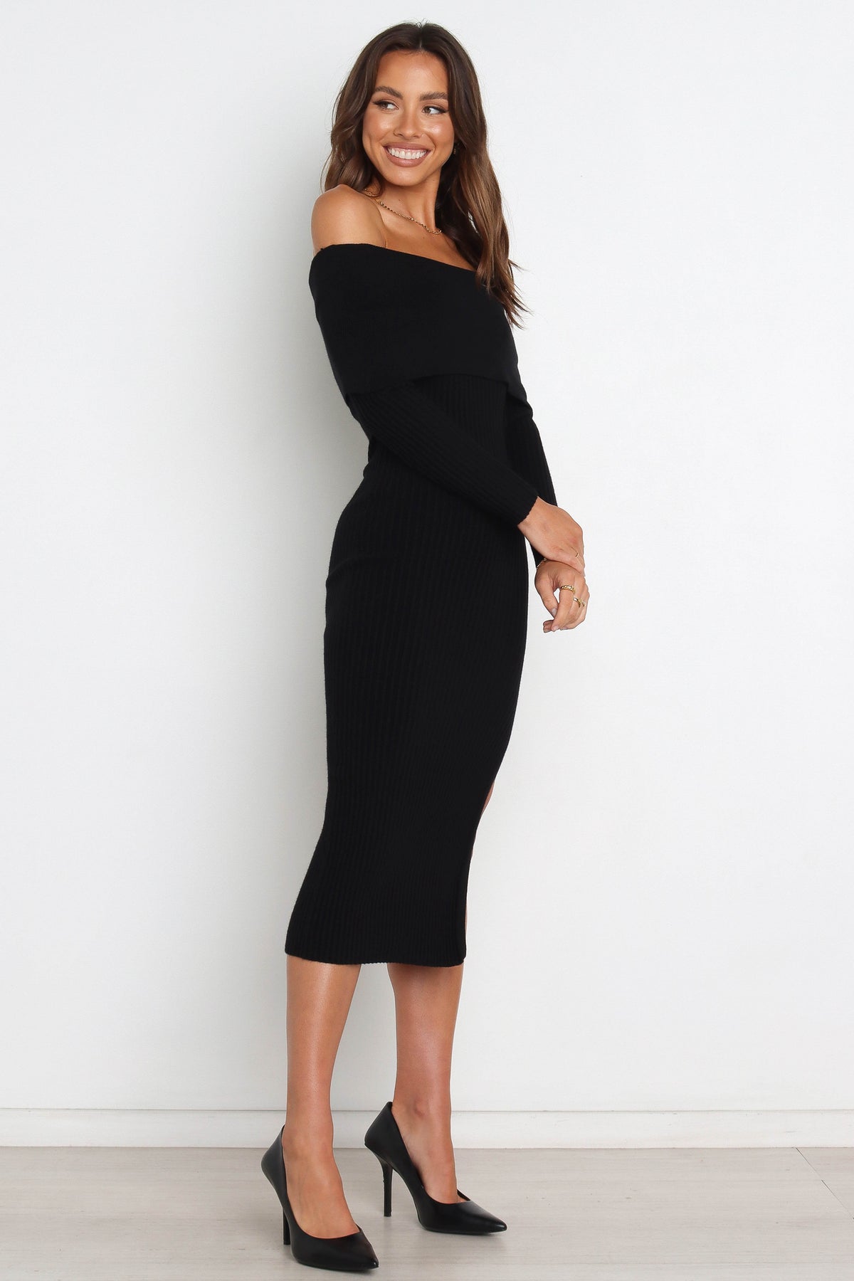 Yara Dress in Black – view 8 of 11