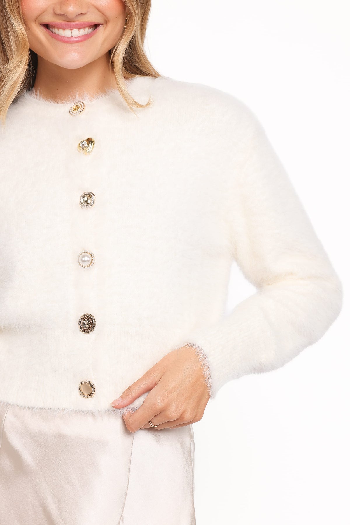 Jintie Vintage Button Cardigan in Cream – view 2 of 7