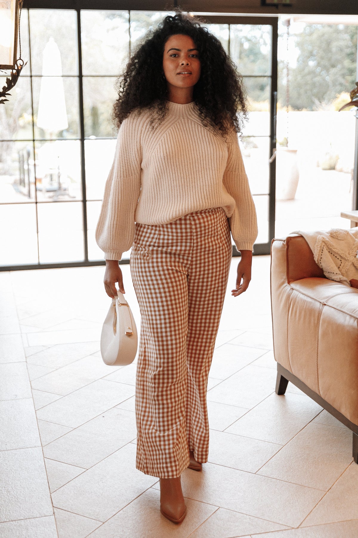 London Knit Sweater in Beige – view 9 of 11
